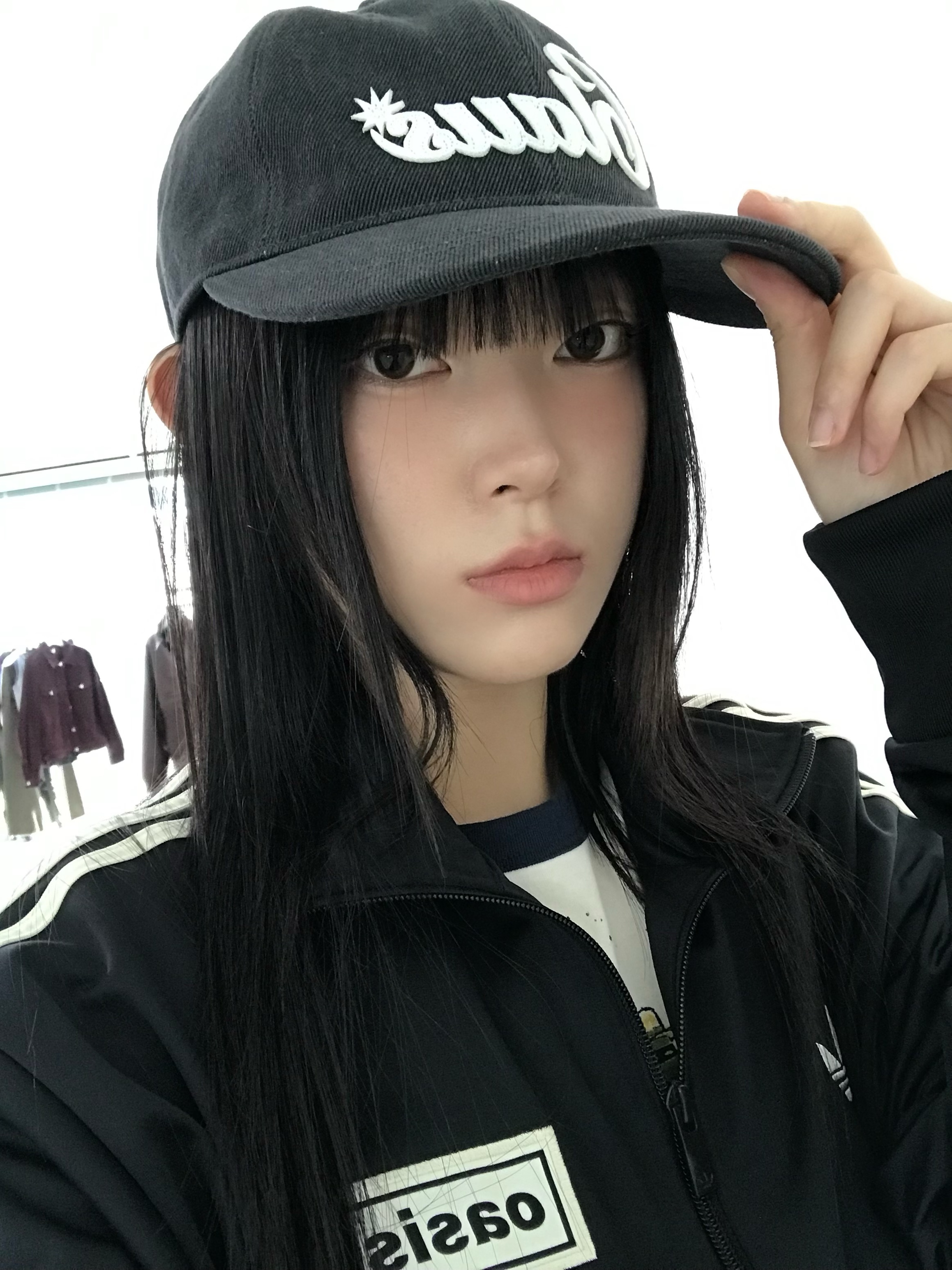 Adidas x Oasis Tour Firebird Track Top Black - US Sizing 착용 스타일 - 2
