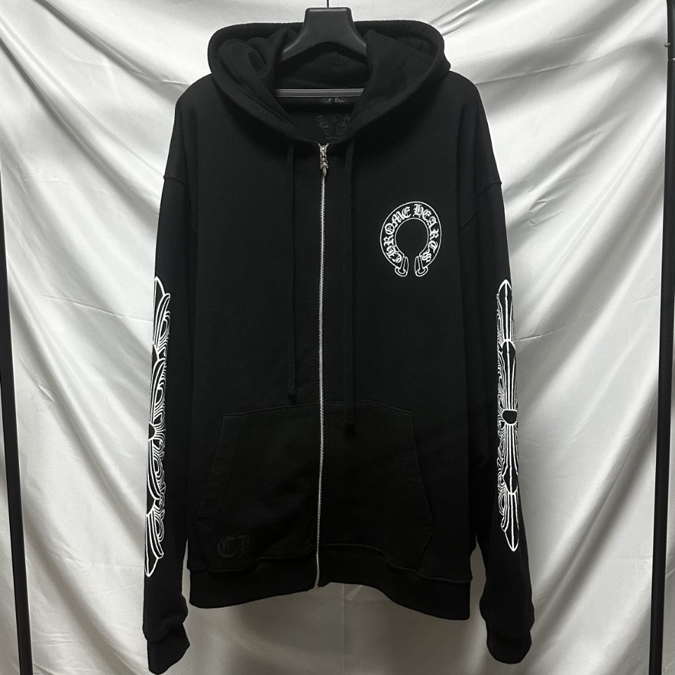 Chrome Hearts Horseshoe Floral Fleece Zip-Up Hoodie Black 착용 스타일