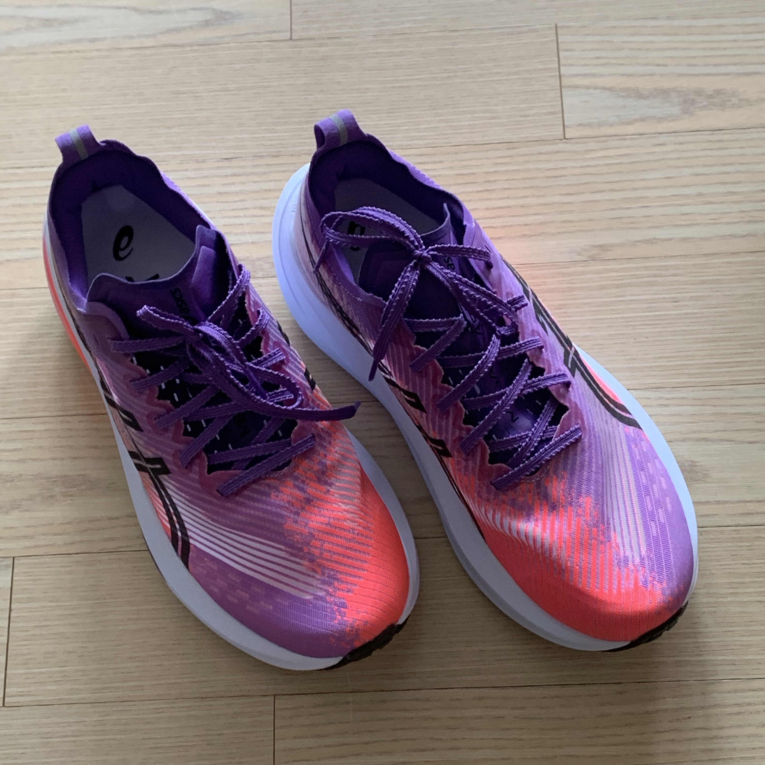 Asics Megablast Edo Purple Black 착용 스타일 - 2