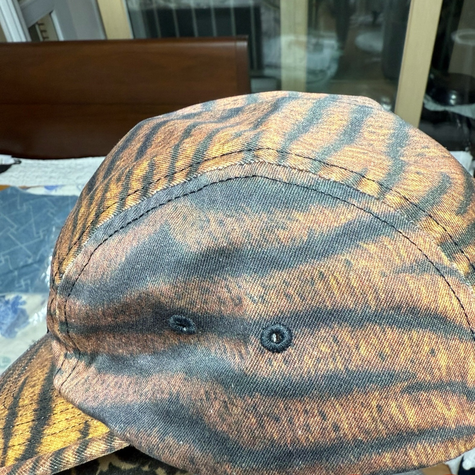 Supreme Washed Chino Twill Camp Cap Tiger - 25FW 착용 스타일 - 1