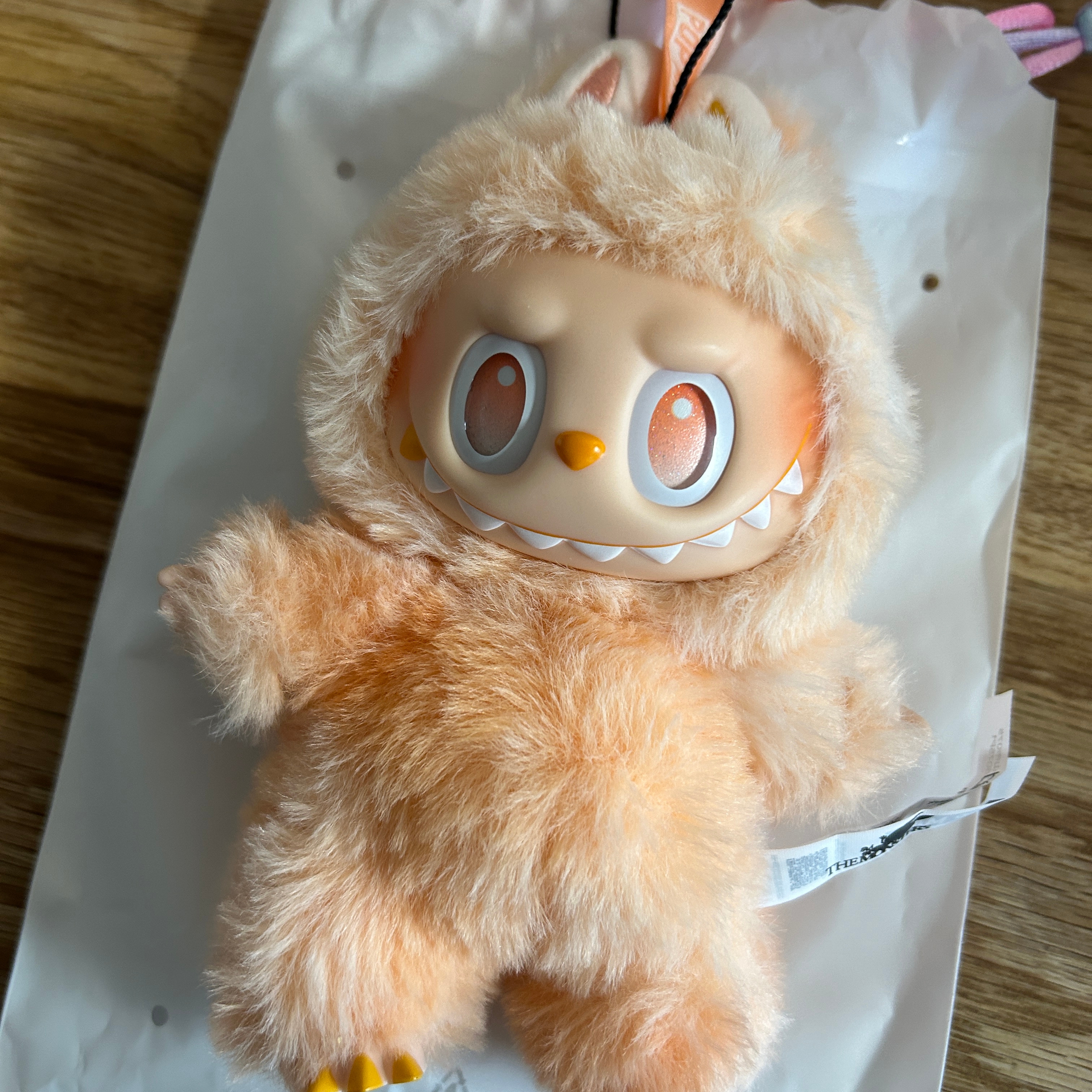 Pop Mart Labubu The Monsters Highlight Series Happiness Keyring (Opened Case) 착용 스타일 - 1