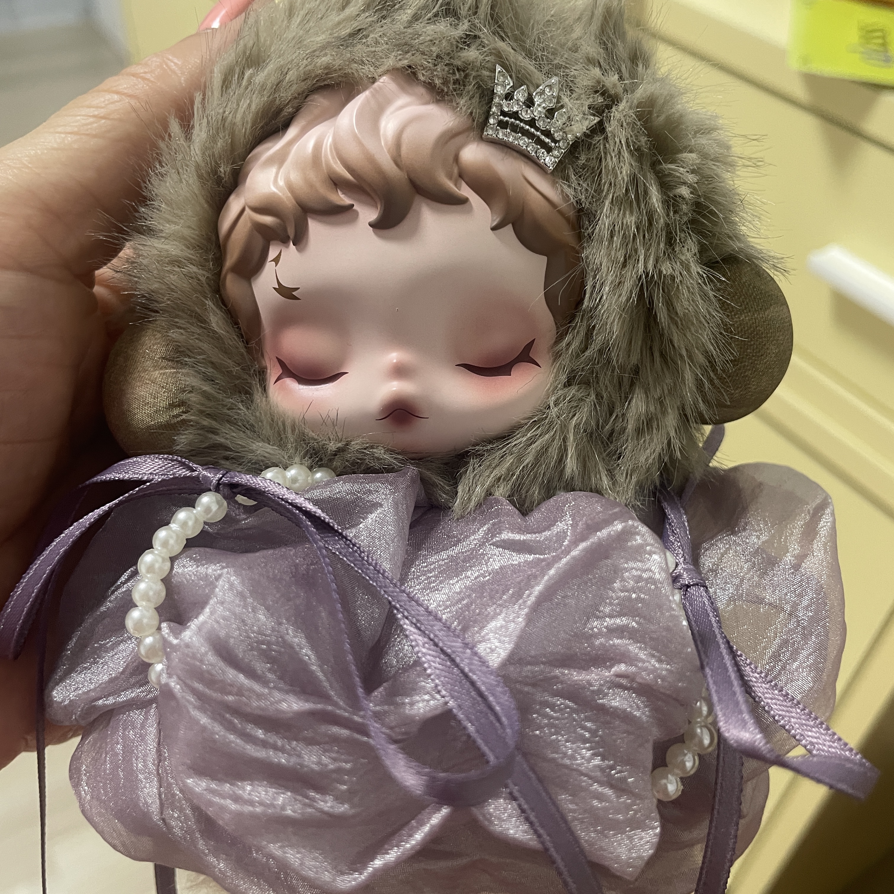 Pop Mart Skullpanda L’Impressionnisme Series Plush Doll Teakwood (Opened Case) 착용 스타일 - 1