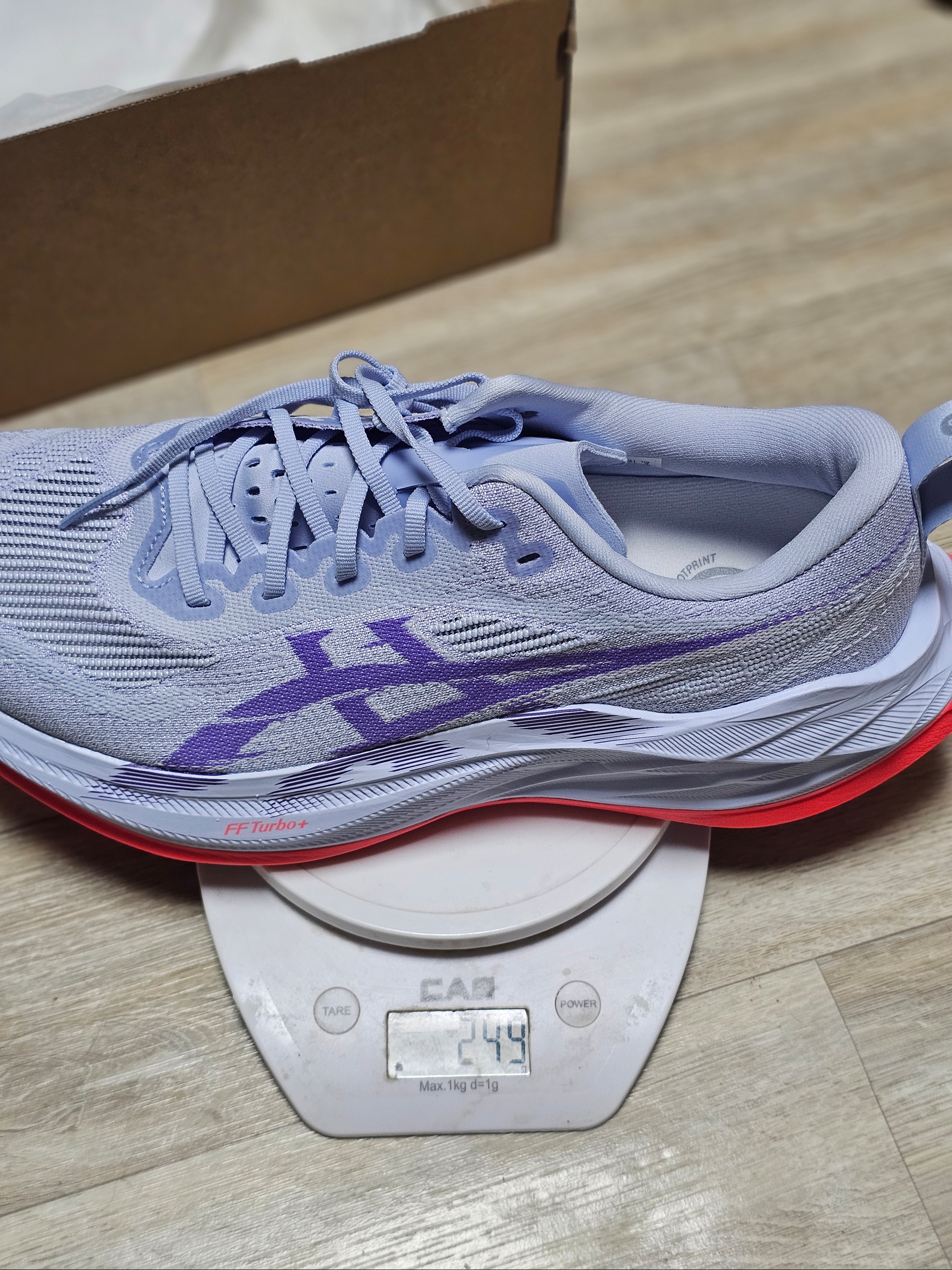 Asics Superblast 2 Blue Fade Edo Purple 착용 스타일 - 4