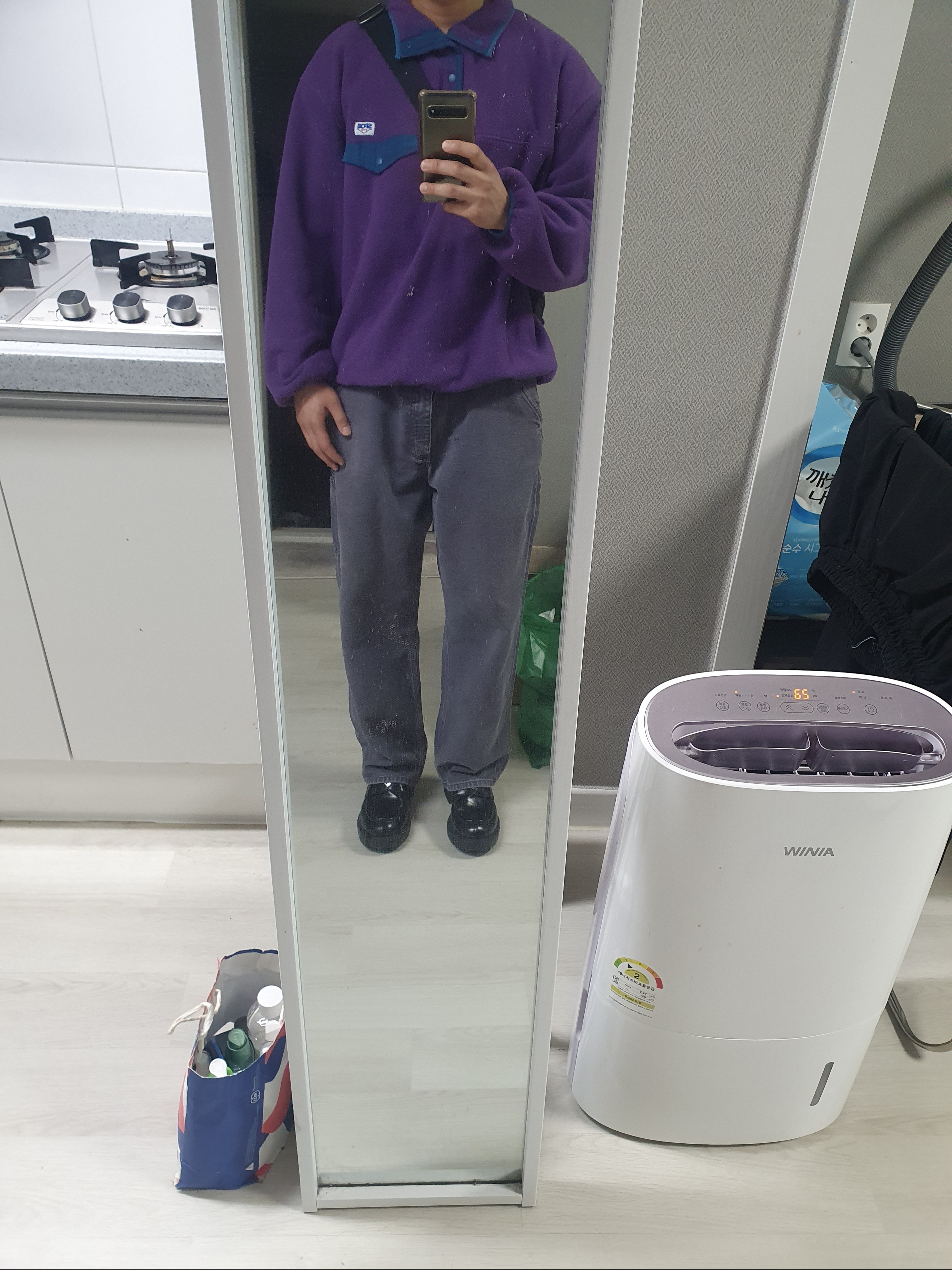 Prada Chocolate Brushed Leather Loafers Black 착용 스타일