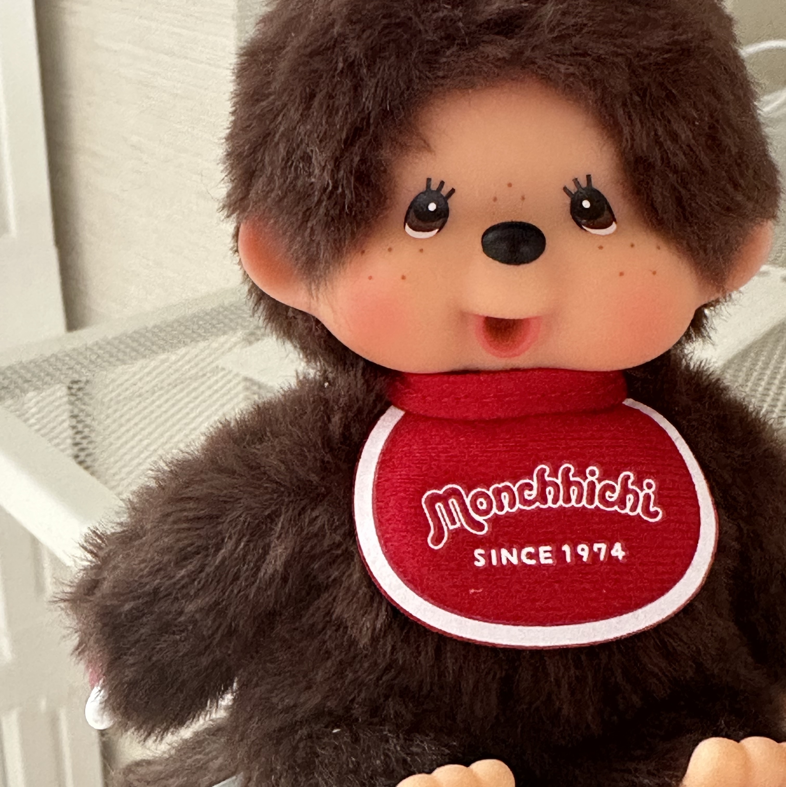 Monchhichi SS Girl Key Chain Brown 착용 스타일 - 3