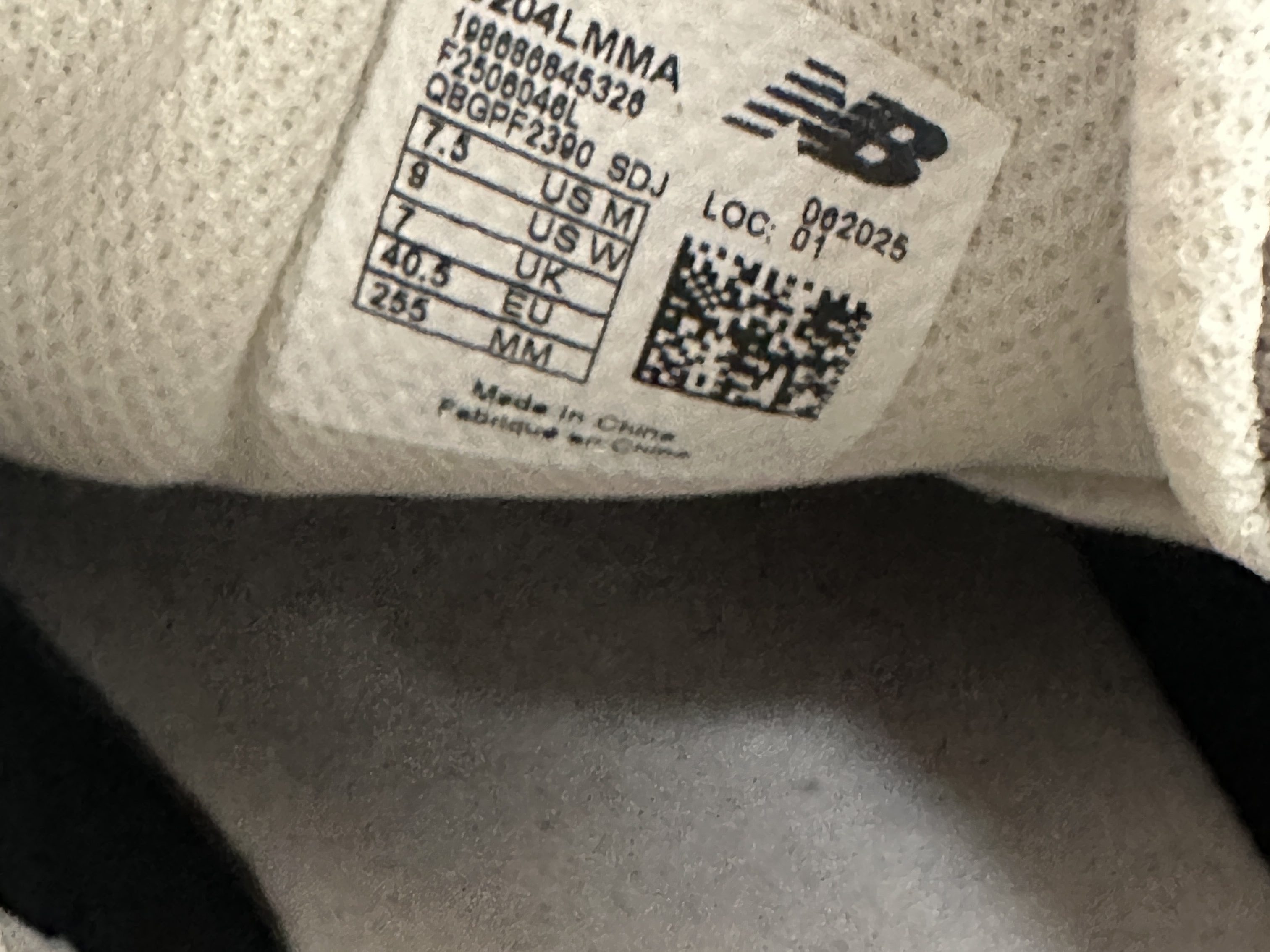 New Balance 204L Suede Mushroom Arid Stone 착용 스타일 - 2