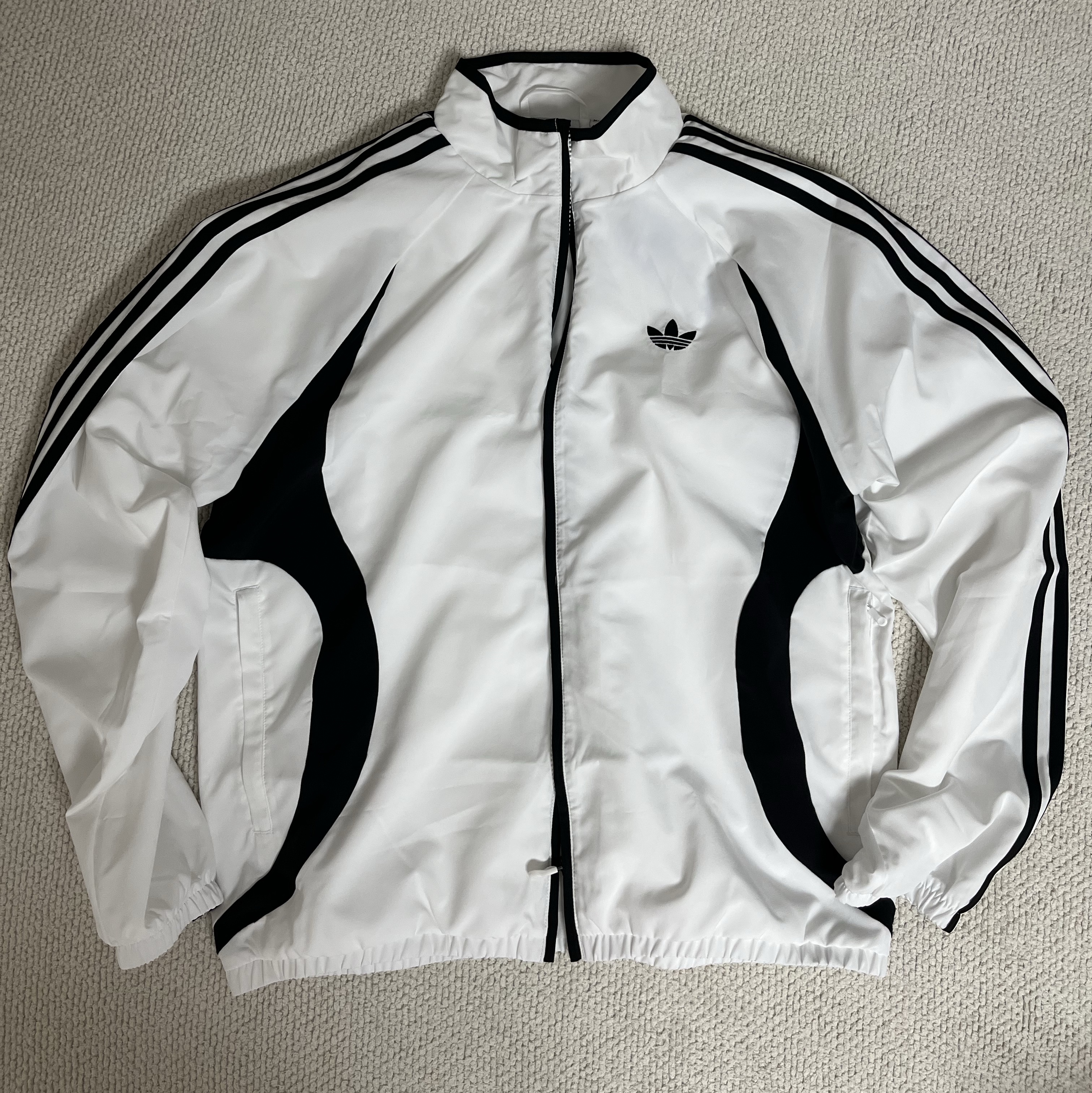 Adidas Adicolor Teamgeist Track Top White Black - KR Sizing 착용 스타일