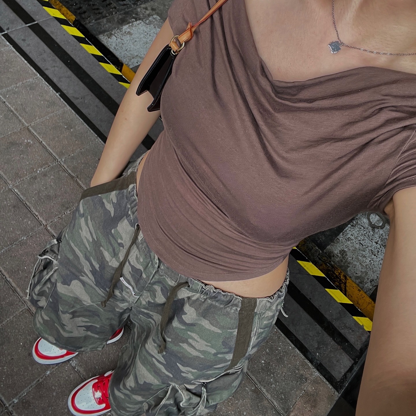 BAPE Sta OS #1 Red 착용 스타일