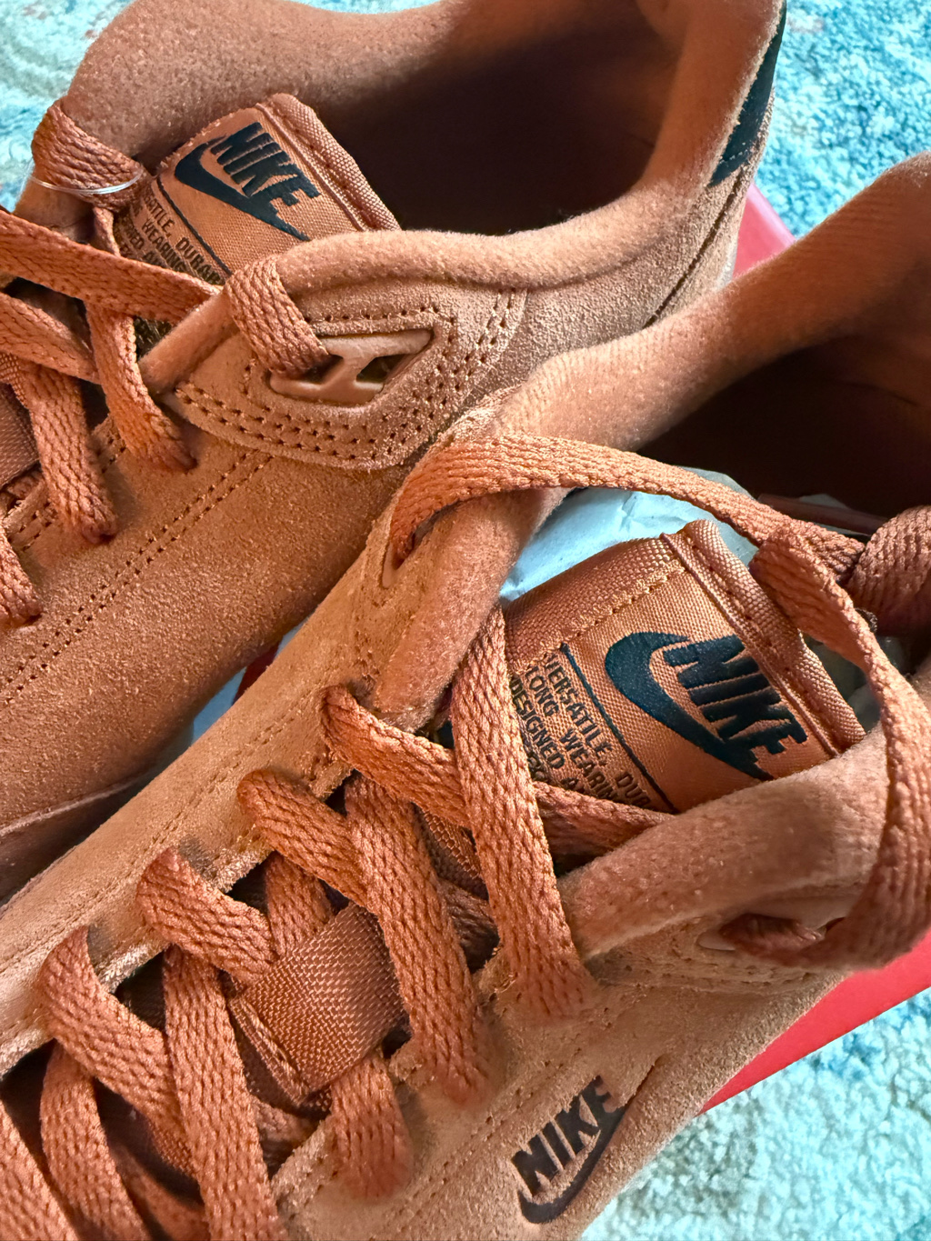 Nike Grandstand 2 Dark Russet Black 착용 스타일 - 3