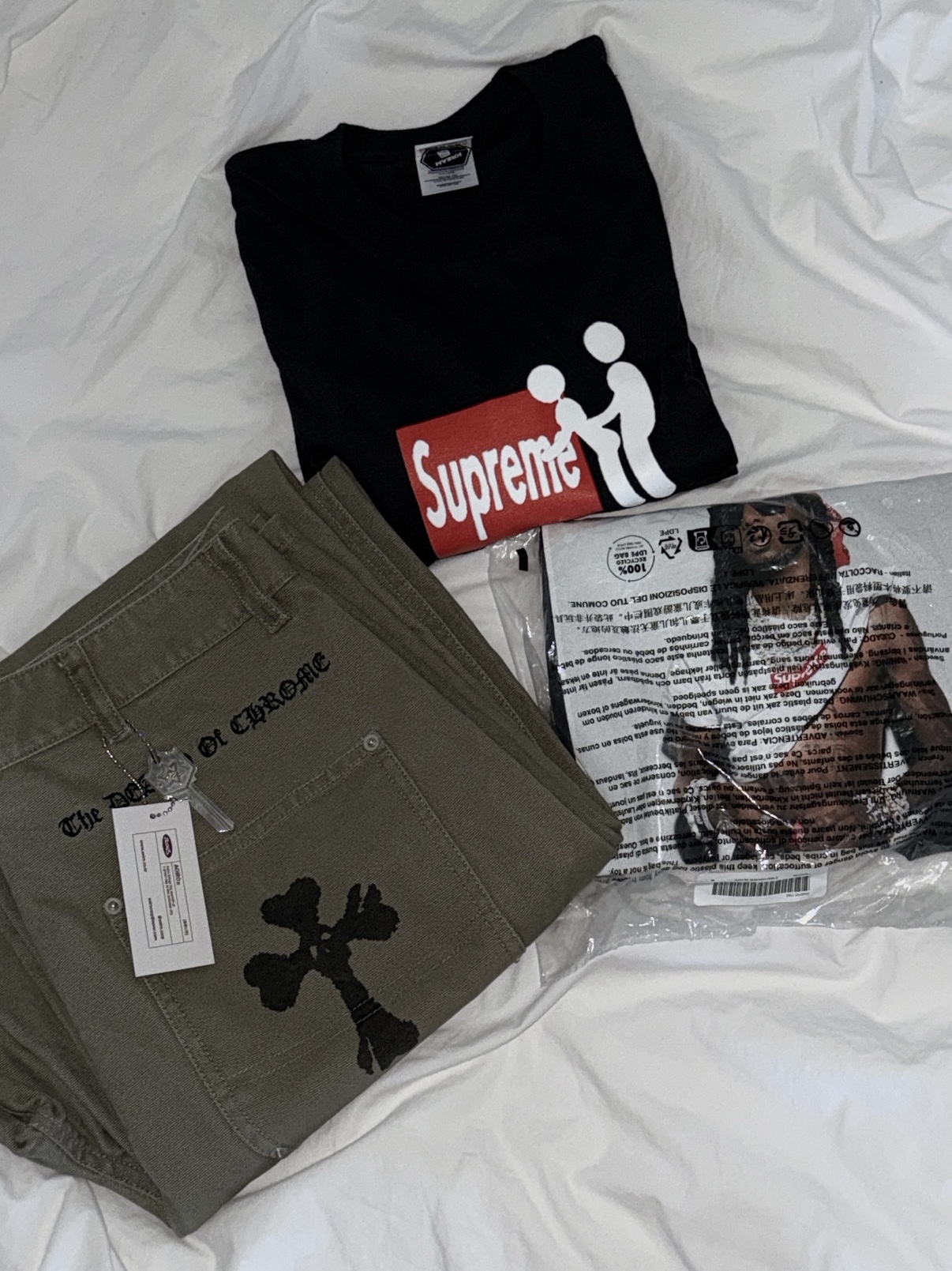Supreme Playboi Carti T-Shirt Black - 25FW, Supreme Stick T-Shirt Black - 25FW 착용 스타일 - 1