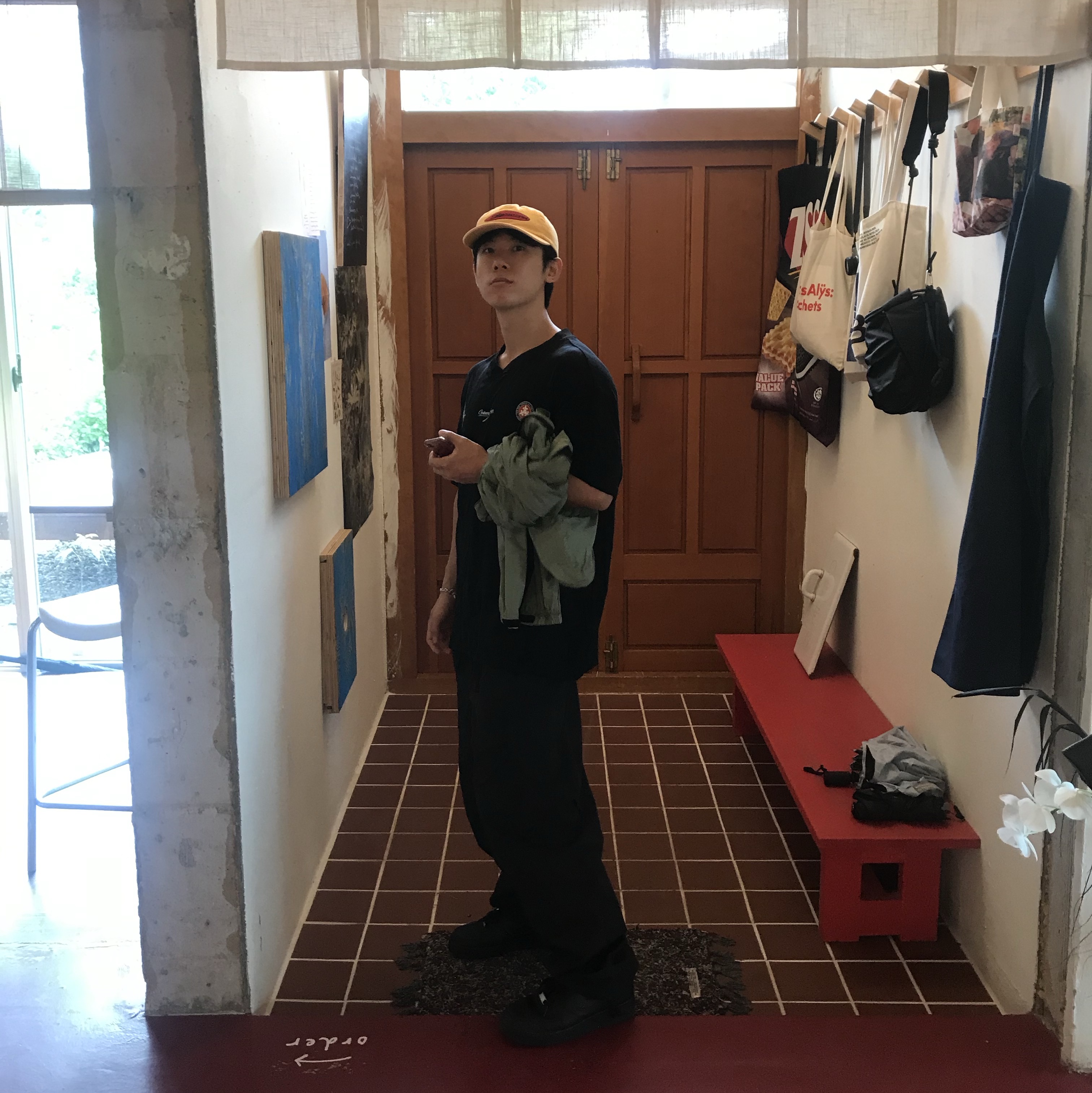 Supreme Oval 6-Panel Pale Orange - 23SS, Nike Air Force 1 '07 Low Triple Black 착용 스타일 - 5