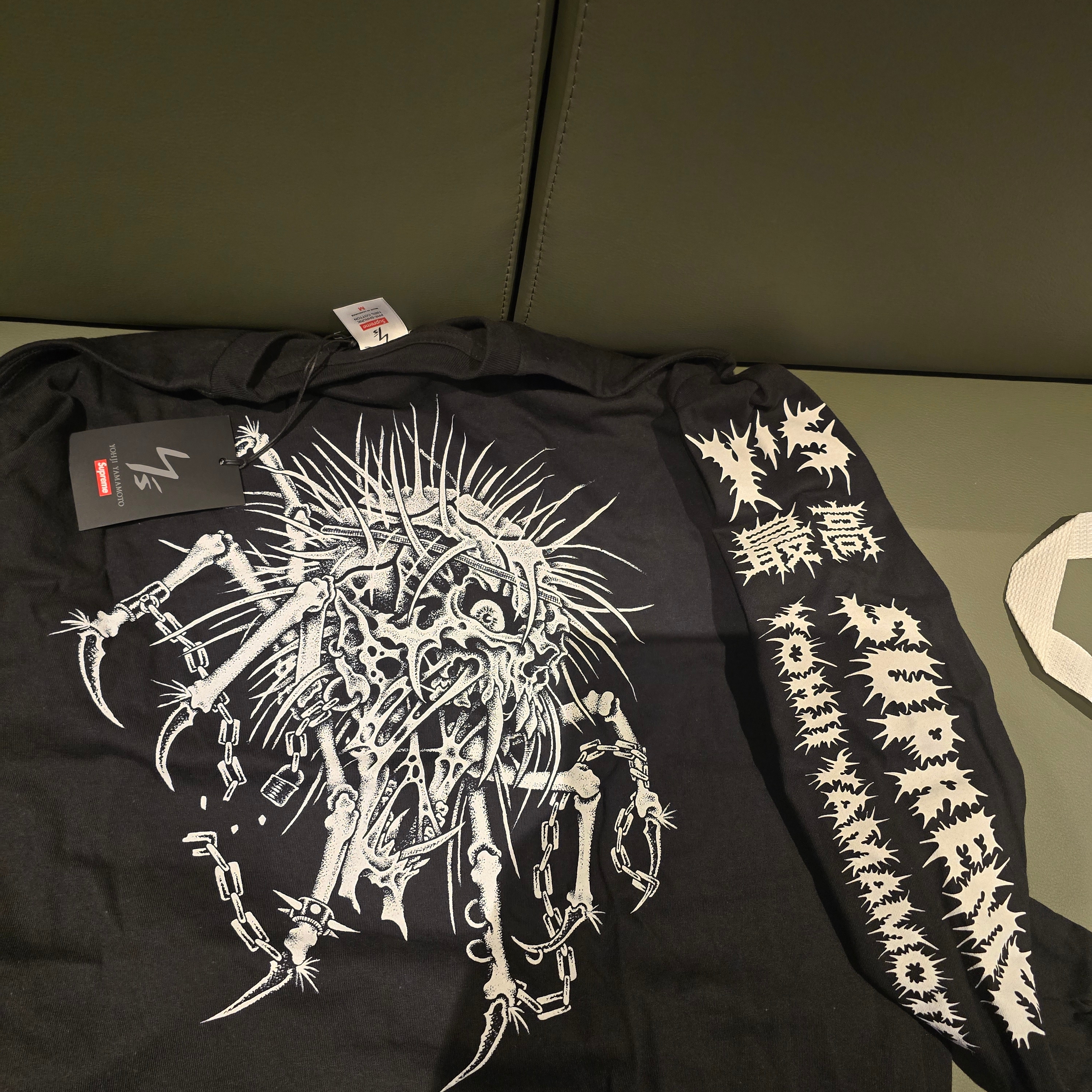 Supreme x Y's by Yohji Yamamoto L/S T-Shirt Black - 25FW 착용 스타일