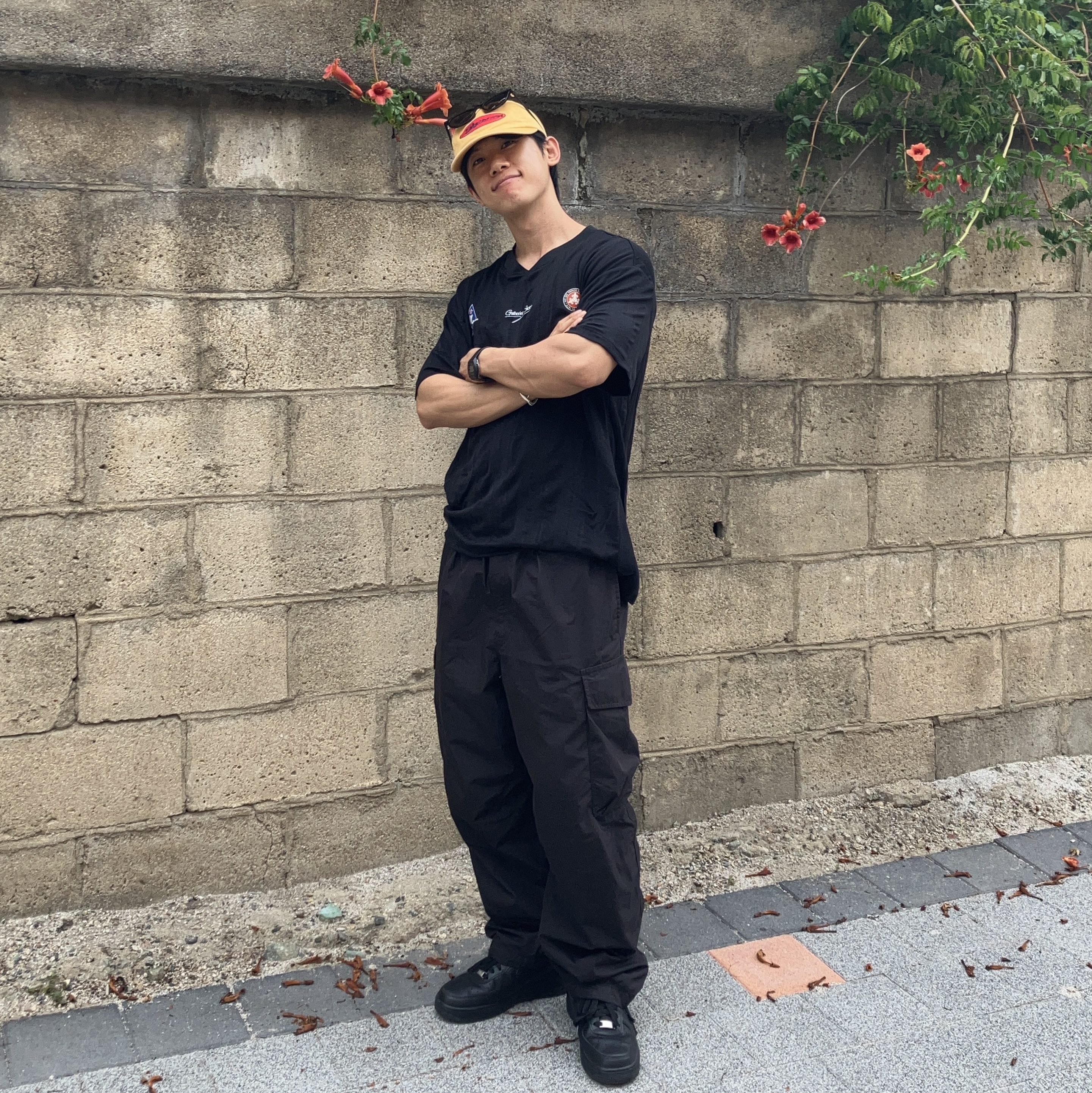 Supreme Oval 6-Panel Pale Orange - 23SS, Nike Air Force 1 '07 Low Triple Black 착용 스타일 - 3