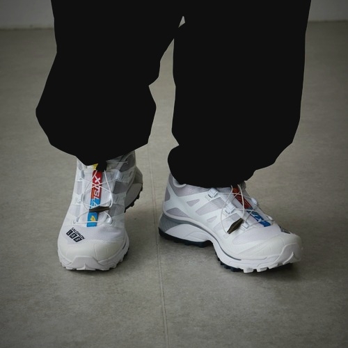 Salomon XT-4 White Lunar Rock, Salomon XT-6 ADV White 착용 스타일