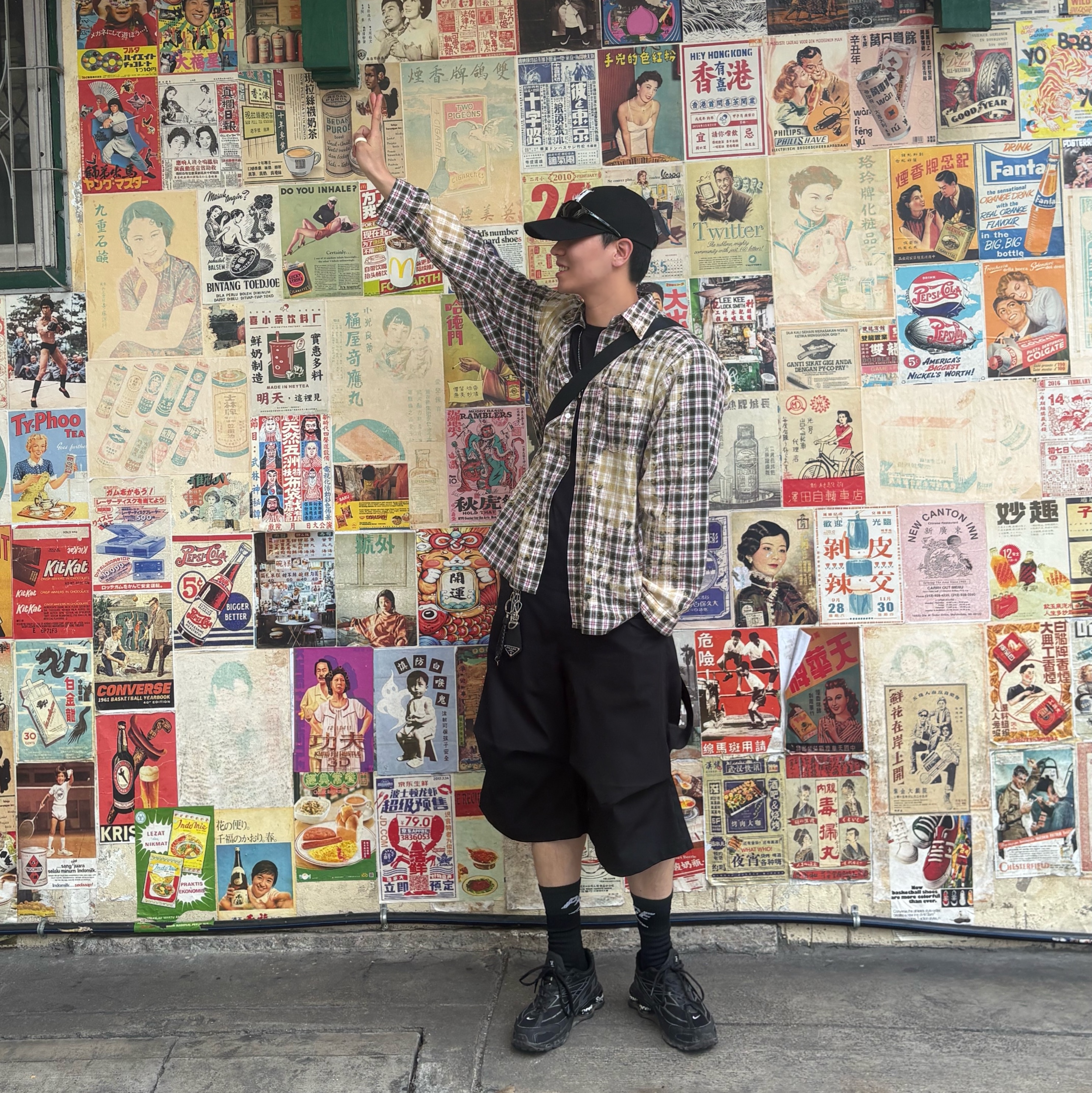 GRAILZ Bleached Plaid Summer Shirts Green, Nike x Comme des Garcons Homme Plus Air Max Sunder SP White Black 착용 스타일 - 2