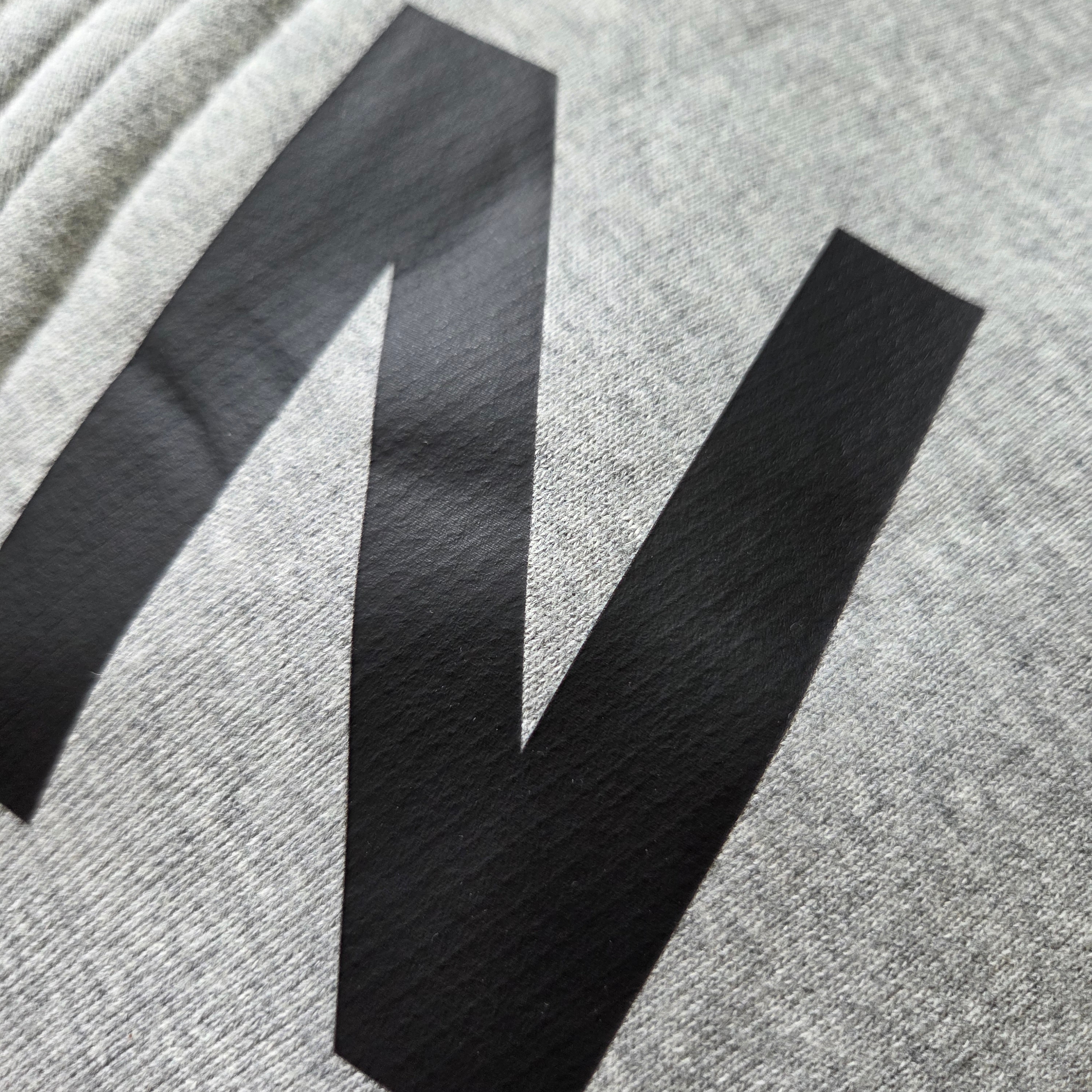 Yeezy HD-10 Grey - Korea Limited 착용 스타일 - 4