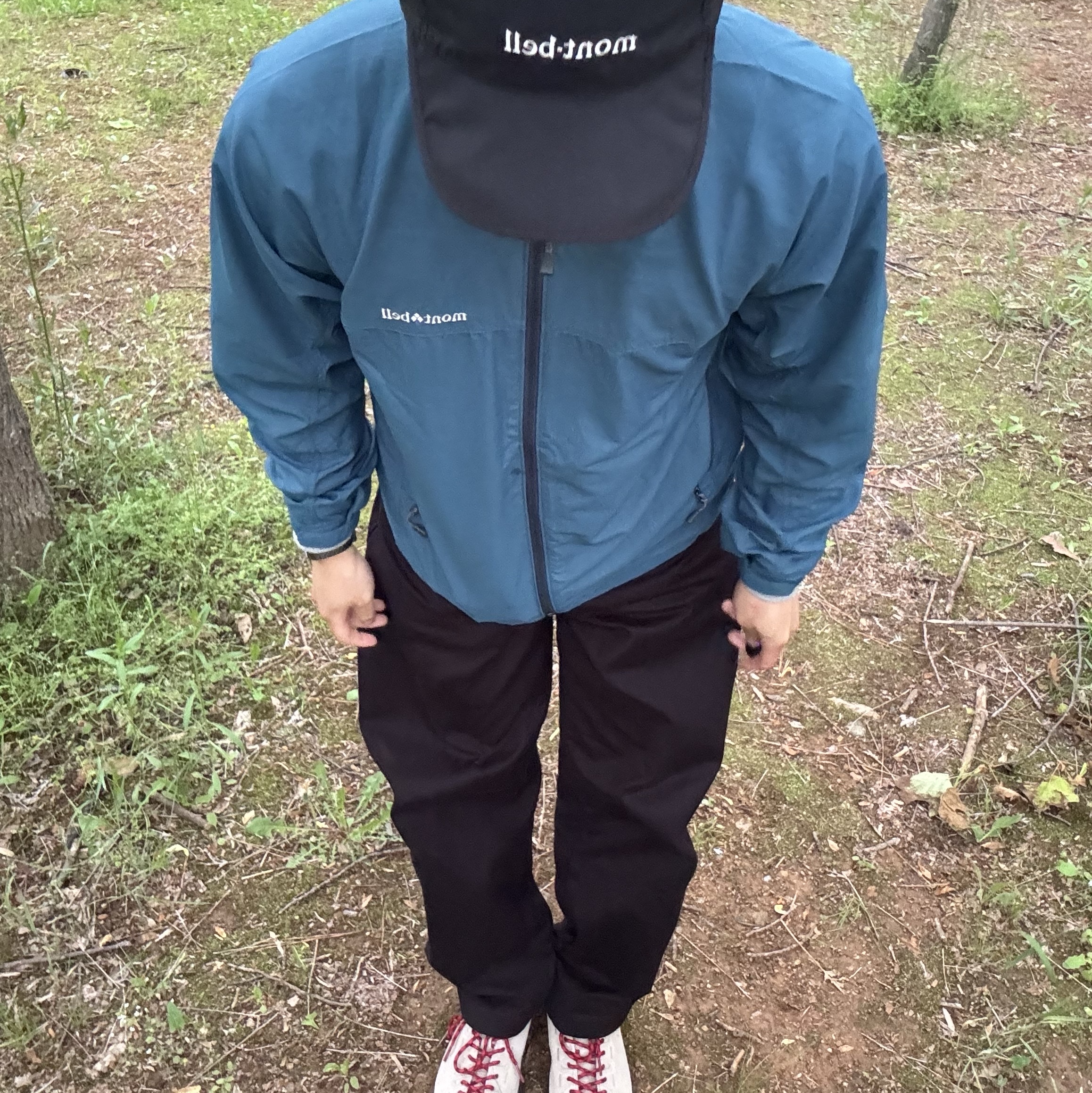 Keen Jasper Suede Sneakers Silver Mink 착용 스타일