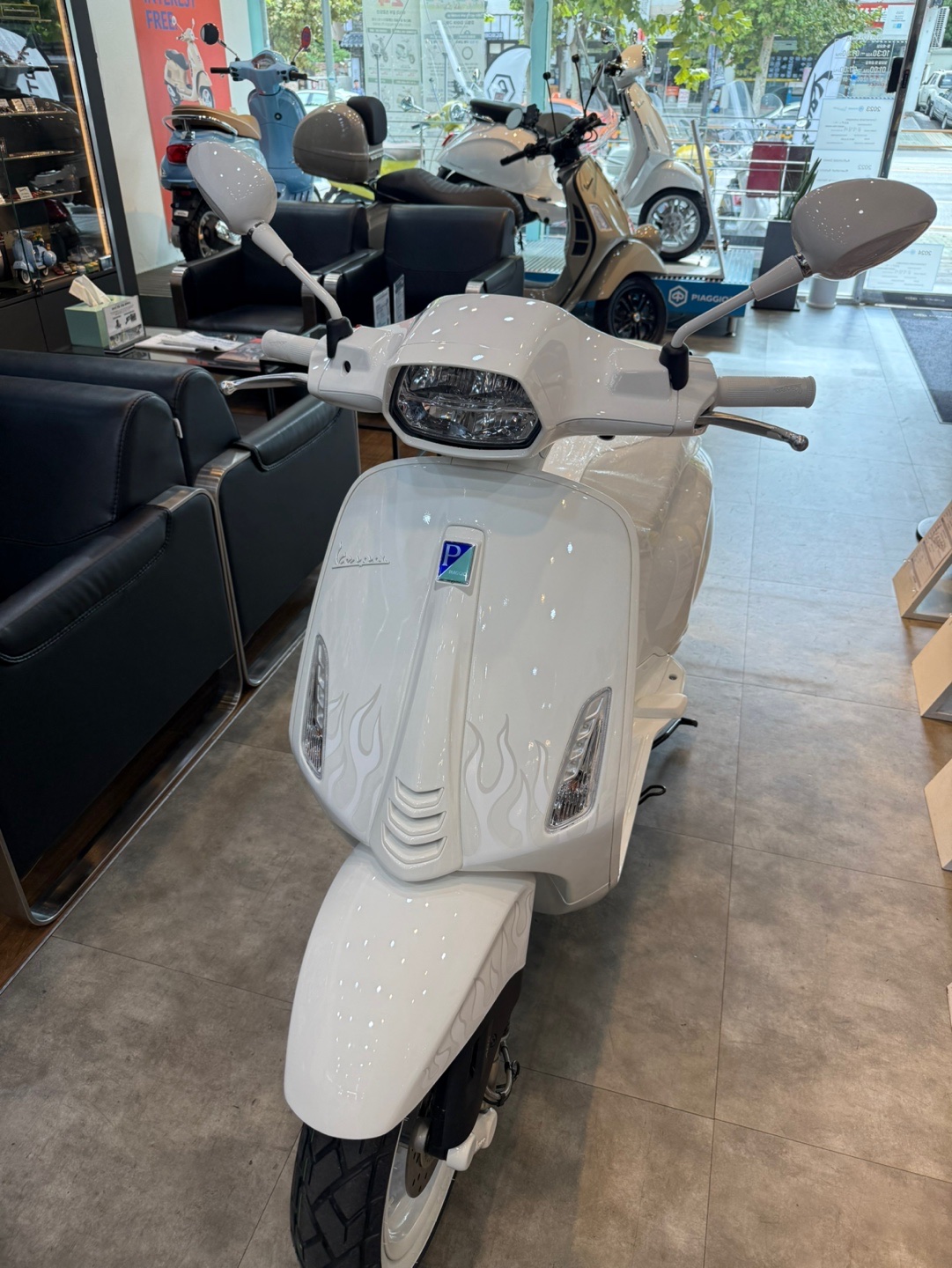 Lego Vespa 125 착용 스타일