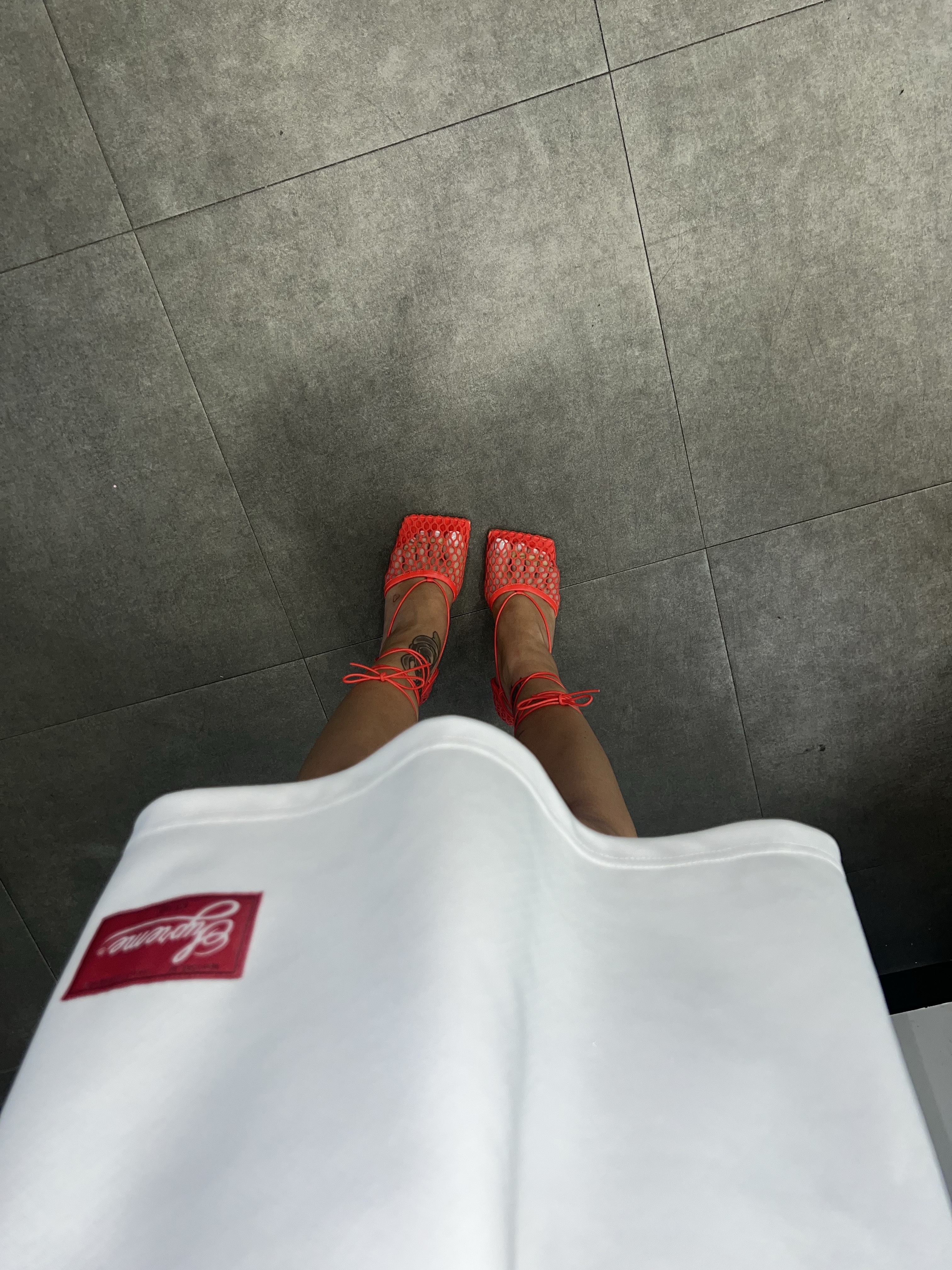 Supreme Sudden Death Football Jersey White - 24SS, (W) Bottega Veneta Stretch Lace-Up Sandal Cherry 착용 스타일 - 6