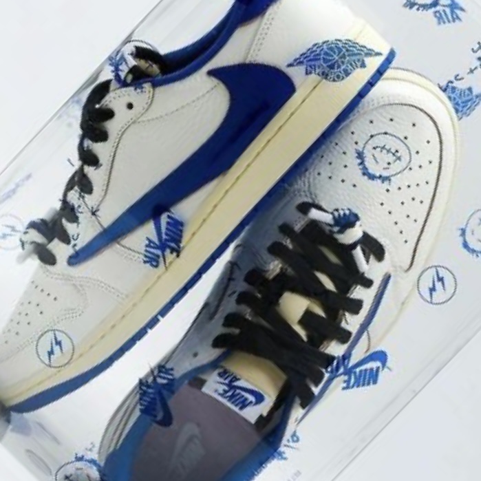 Jordan 1 x Travis Scott x Fragment Retro Low OG SP Sail Military Blue 착용 스타일 - 2