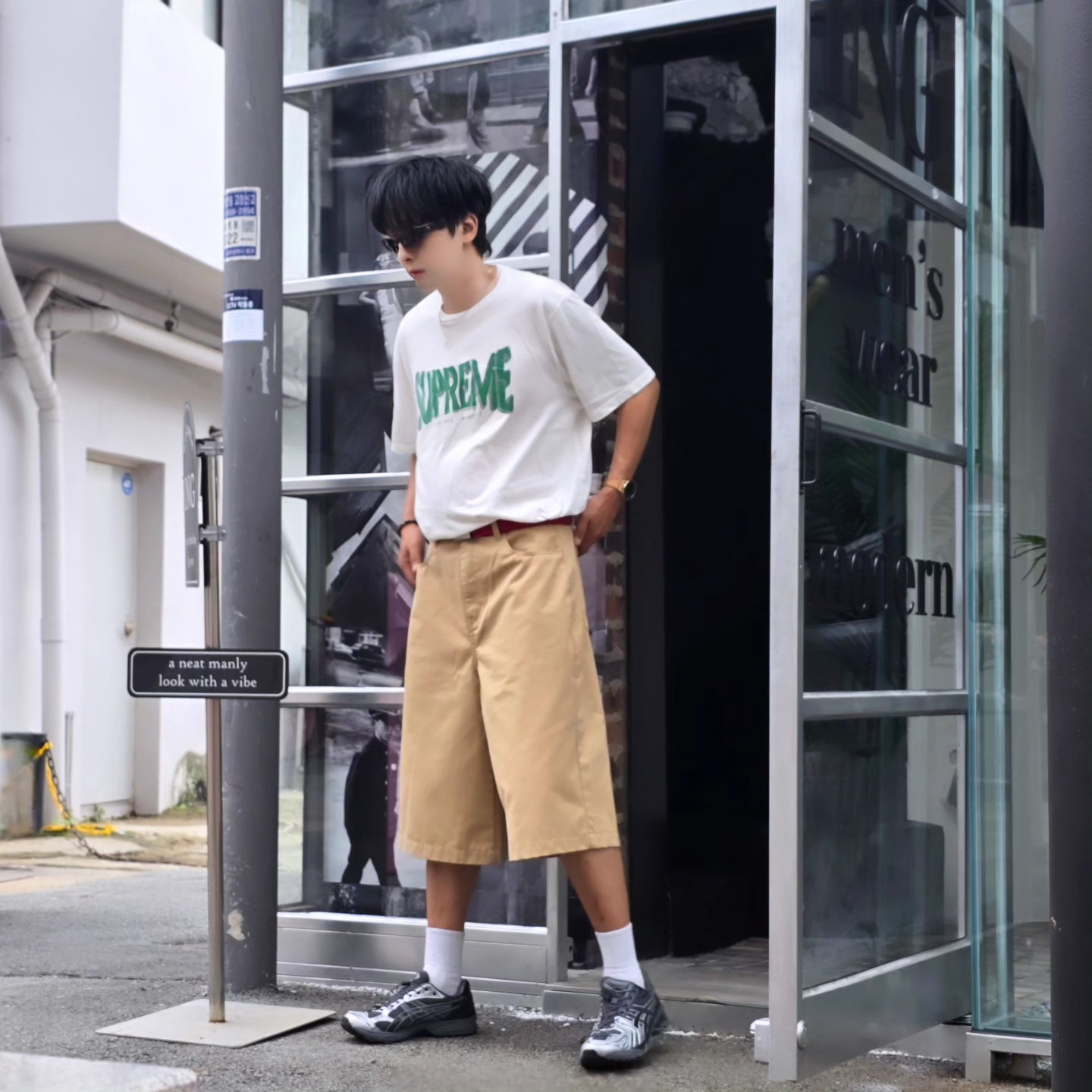 Supreme Flocked Washed S/S Top White - 25SS, Samsung Galaxy Watch6 44mm LTE Silver (Korean Ver.) 착용 스타일 - 5