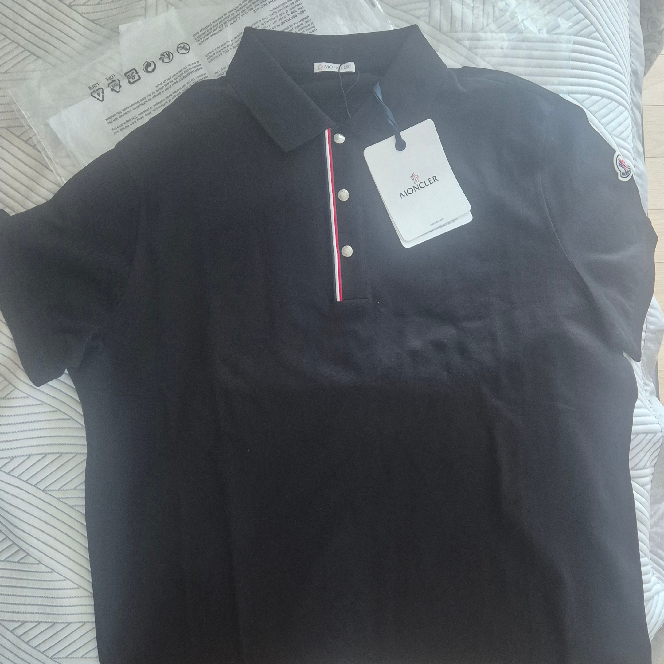 Moncler Logo Polo T-Shirt Black - 24SS 착용 스타일