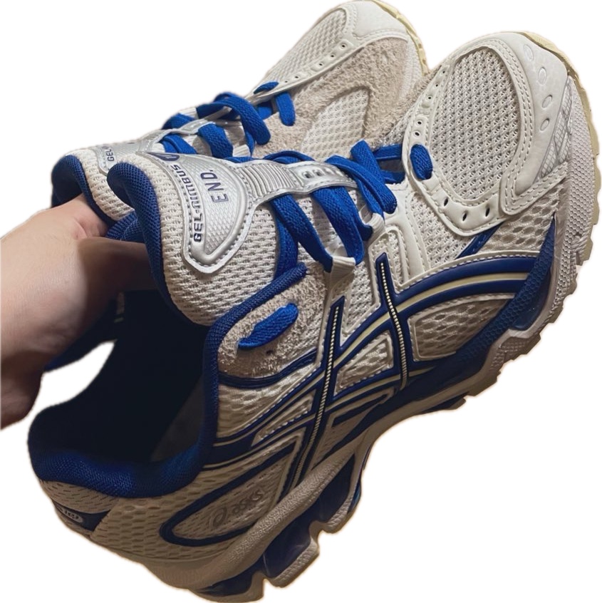Asics x END. Gel-Nimbus 10.1 Snow White Sodalite Blue 착용 스타일