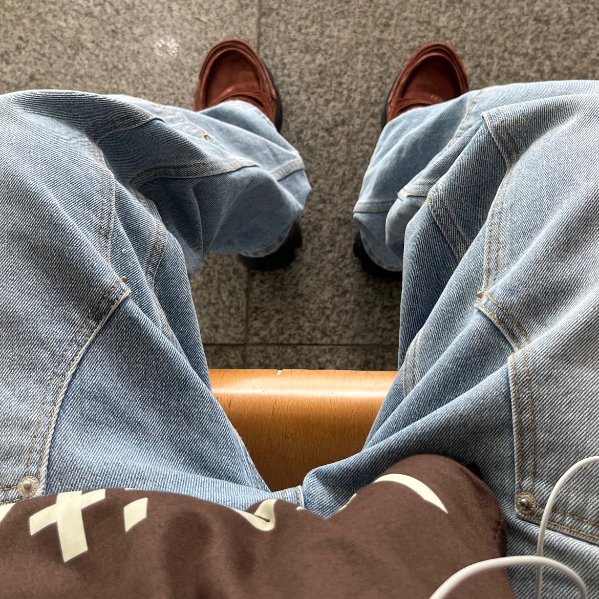 New Balance 1906L Rich Oak 착용 스타일