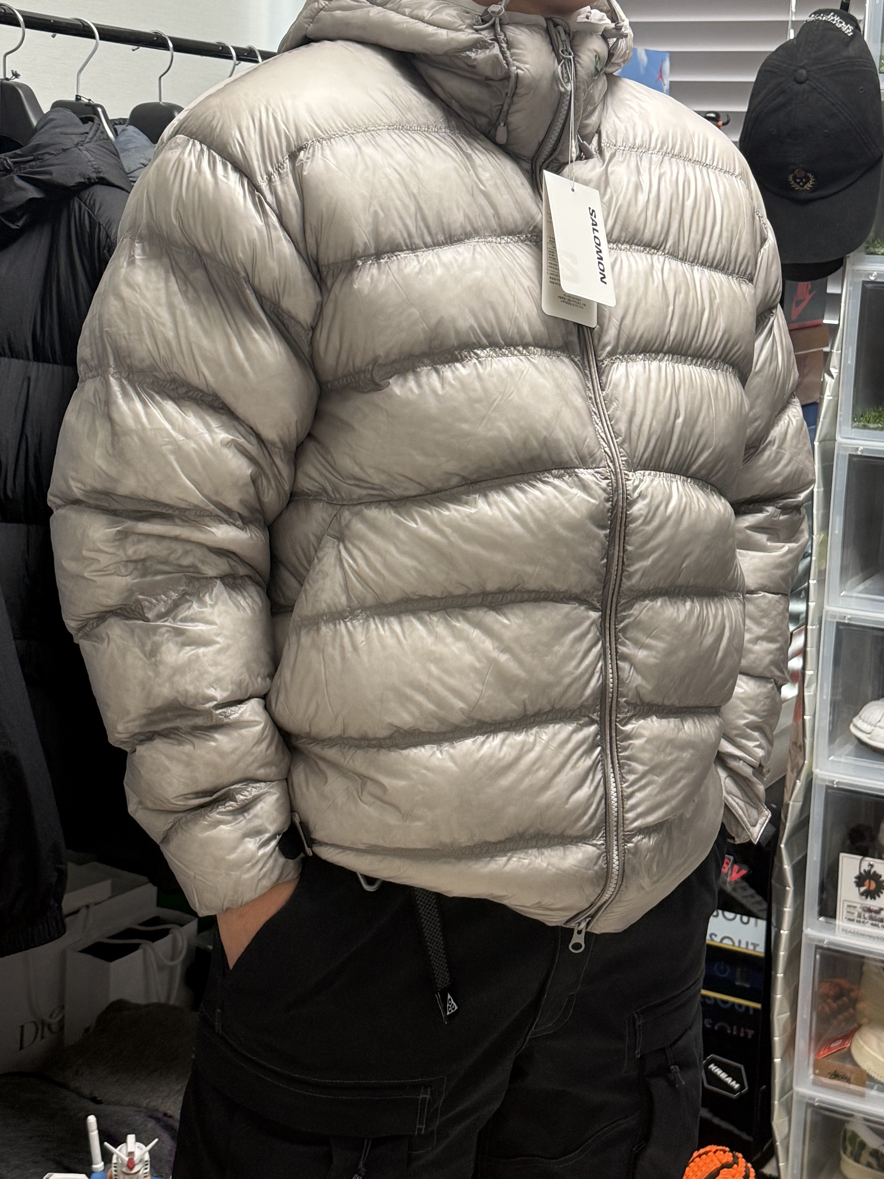 Salomon UNI Cross Insulation Jacket Light Grey 착용 스타일