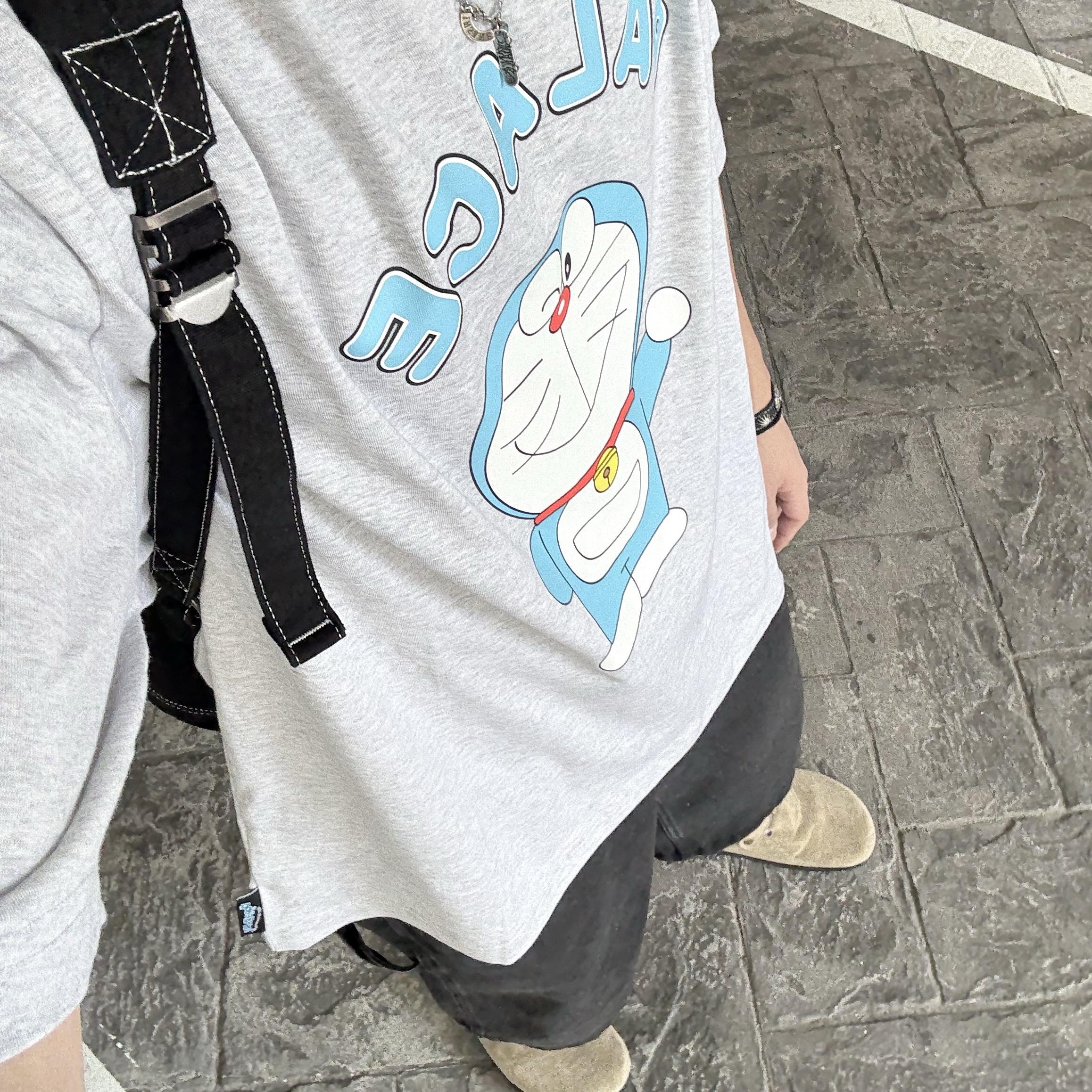 Palace x Doraemon T-Shirt Grey Marl - 25FW, Casio AQ-800E-7A2 착용 스타일 - 2
