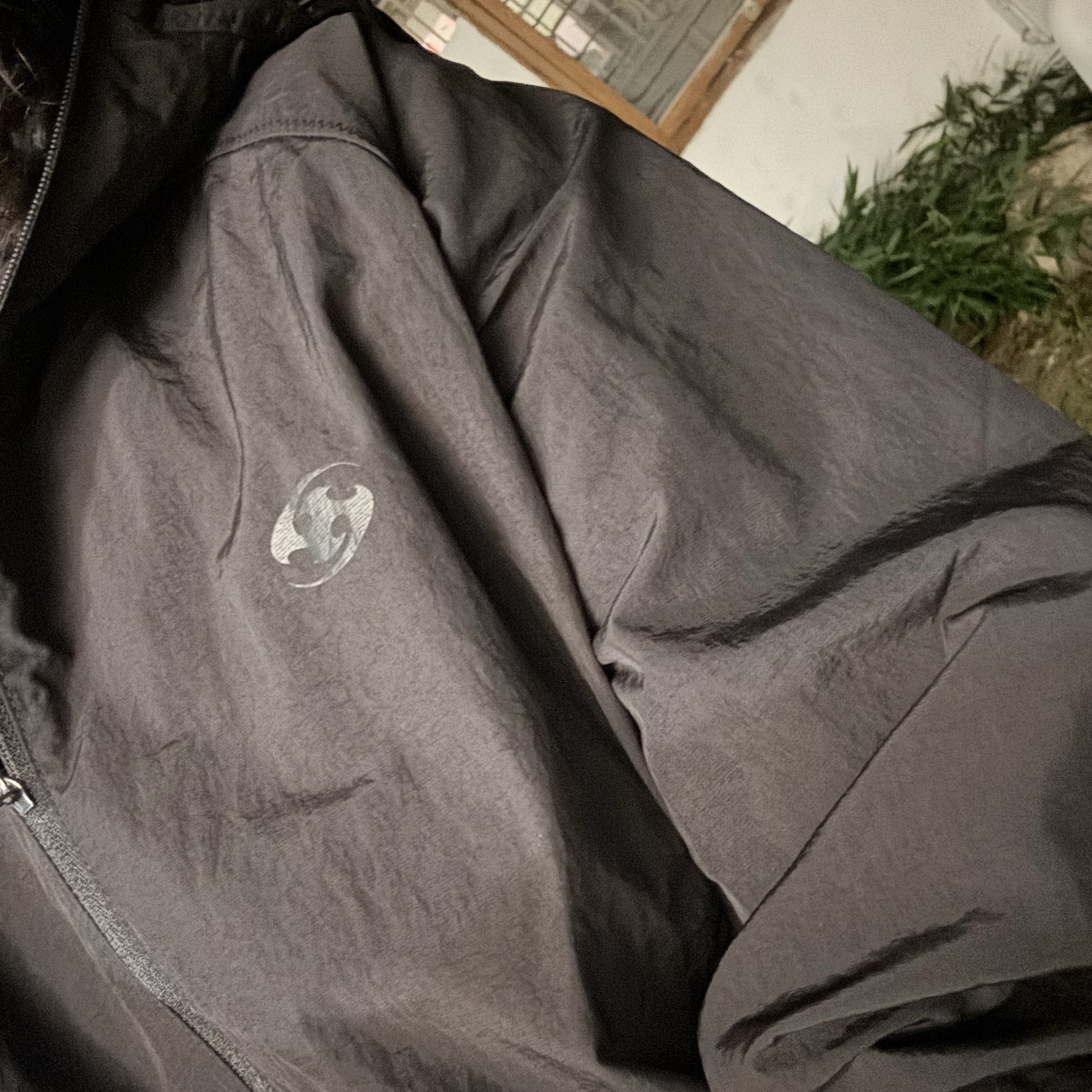Sansan Gear Alpha Jacket Black 착용 스타일 - 1