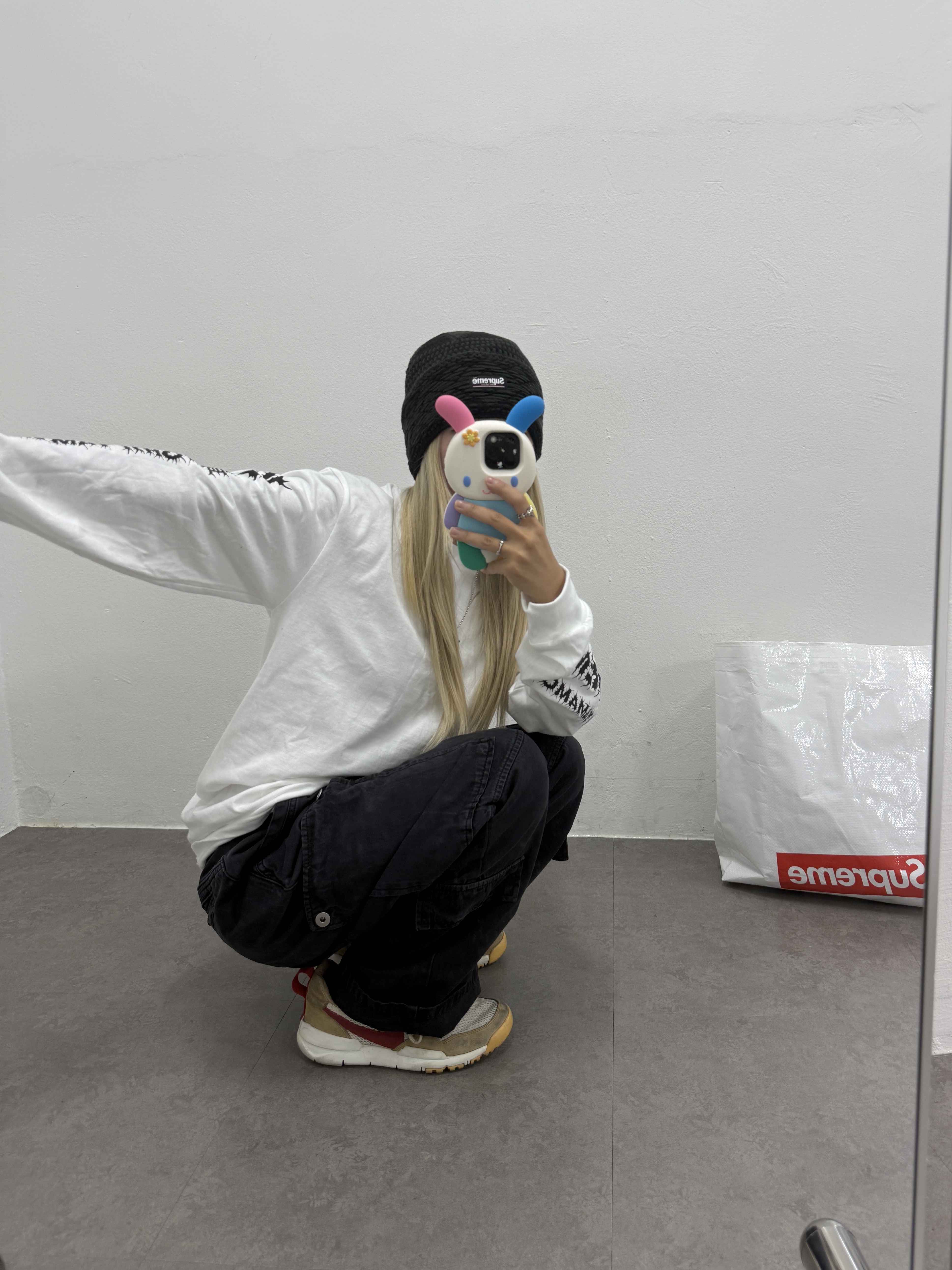 Nike x Tom Sachs Mars Yard Shoe 2.0 Space Camp, Supreme x Y's by Yohji Yamamoto L/S T-Shirt White - 25FW 착용 스타일