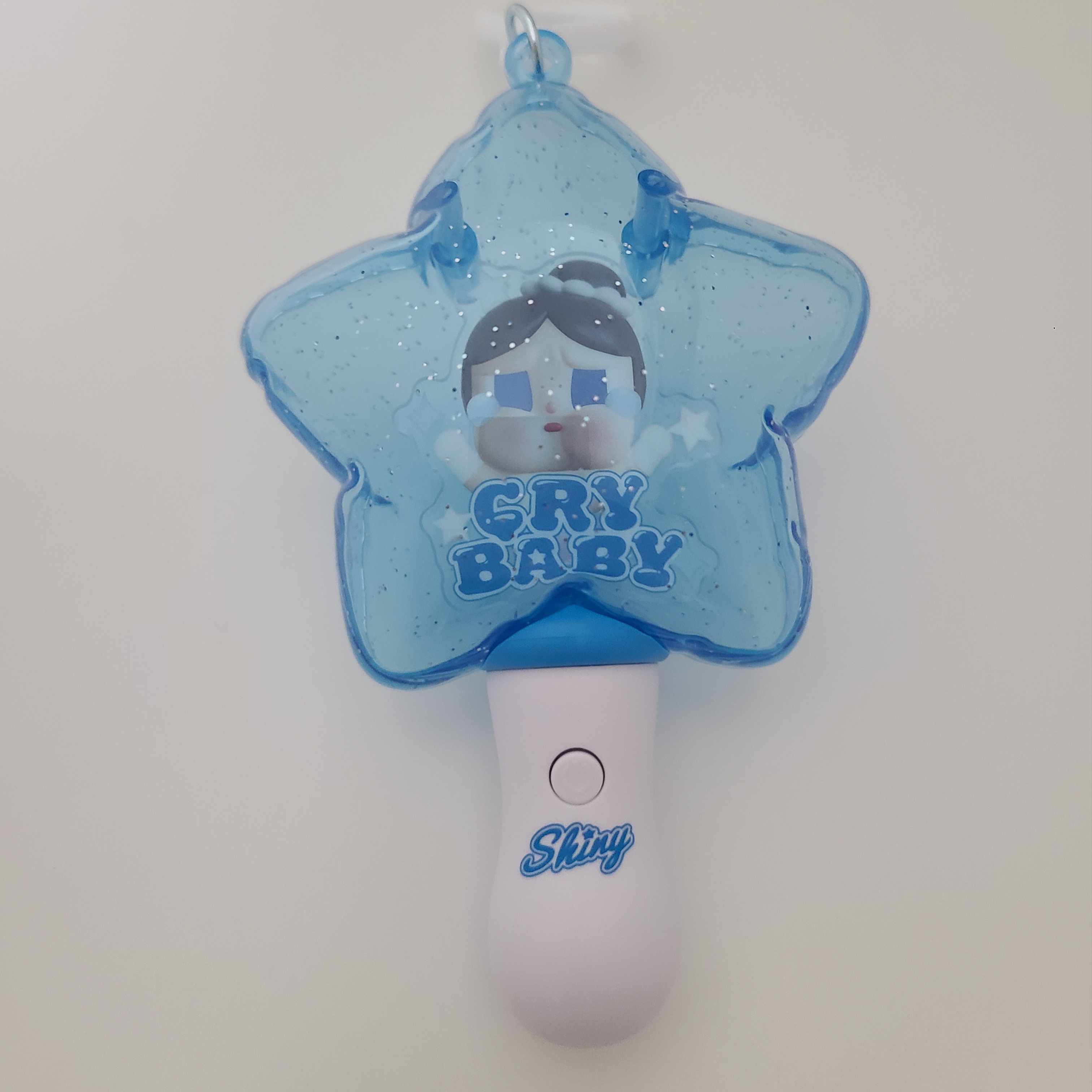 Pop Mart Crybaby Shiny Shiny Series Luminous Pendant Shiny Dancer (Opened Case) 착용 스타일