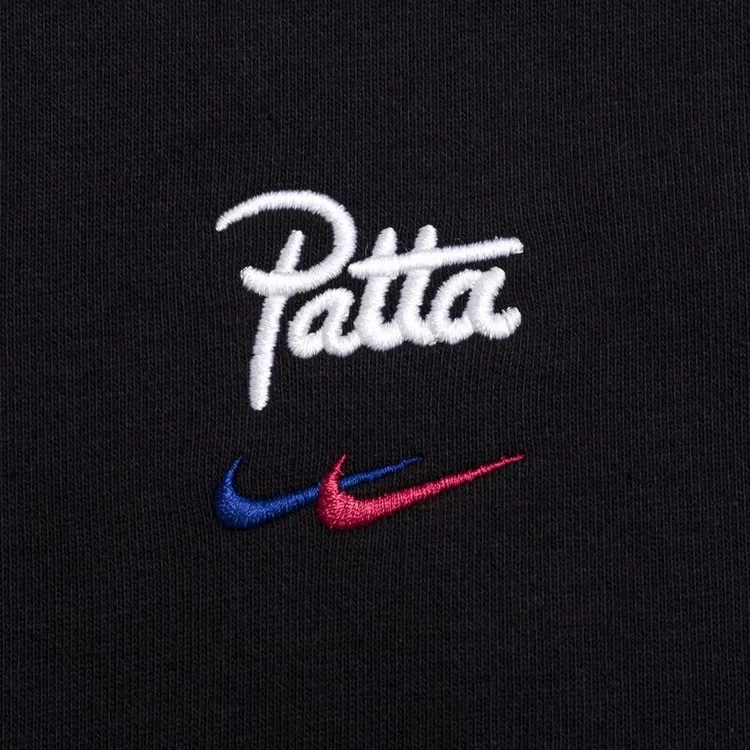 Nike x Patta x FC Barcelona Solo Swoosh Hoodie Culers del Món (FD4147-010) 착용 스타일 - 2