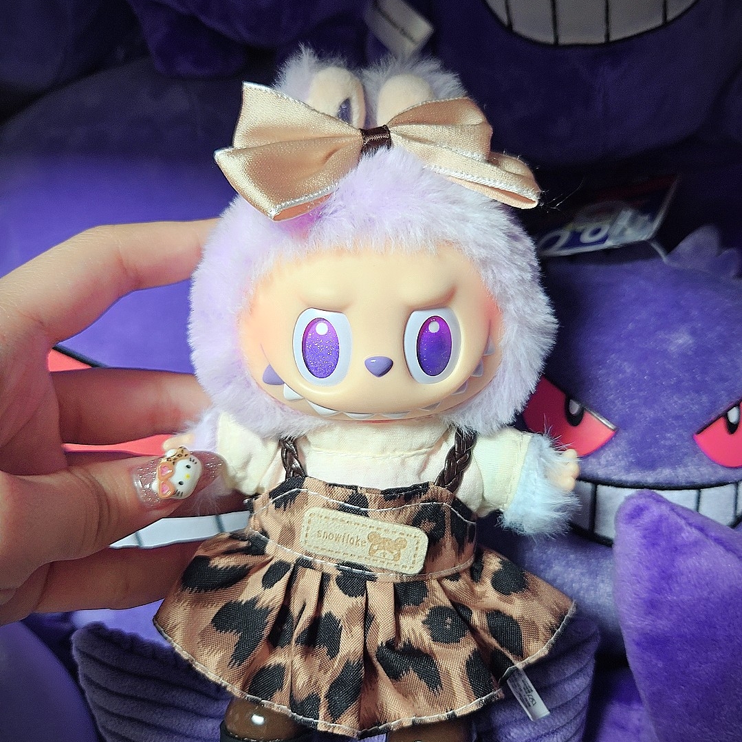 Pop Mart Labubu The Monsters Highlight Series Luck Keyring (Opened Case) 착용 스타일 - 4