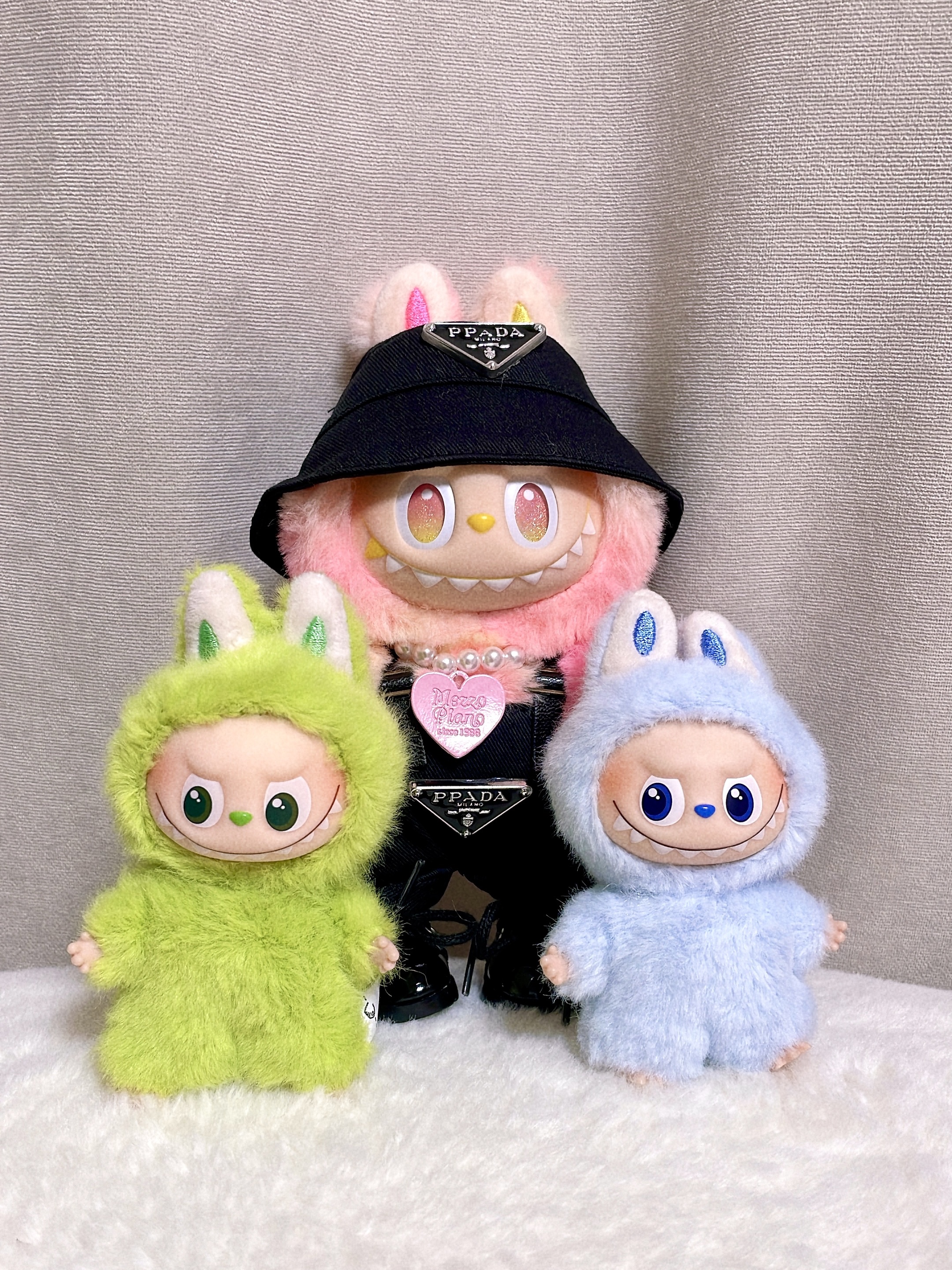 Pop Mart Labubu The Monsters Pin For Love Series Vinyl Plush Pendant Sealed Case (N-Z) (1 Blind Box), Pop Mart Labubu The Monsters Pin For Love Series Vinyl Plush Pendant Sealed Case (A-M) (1 Blind Box) 착용 스타일 - 3