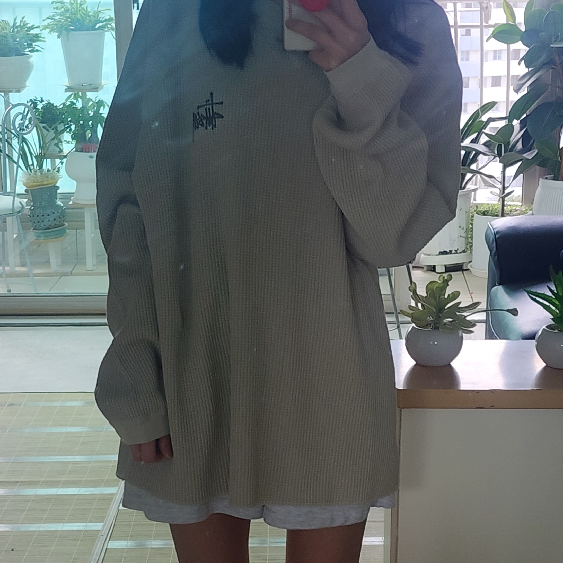 Stussy Raglan Thermal LS Crew Bone 착용 스타일 - 2