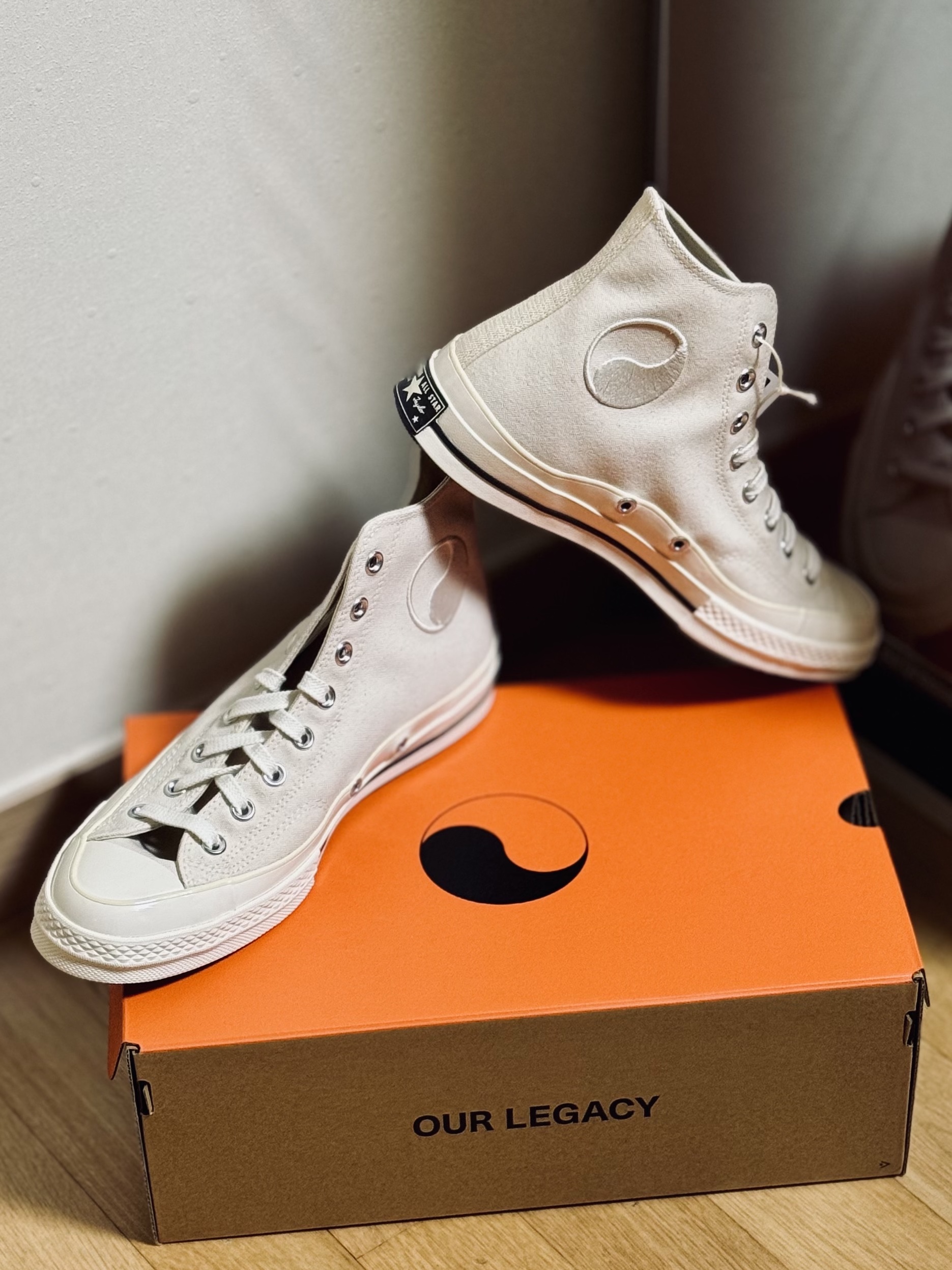 Converse x Our Legacy Workshop Chuck 70 Natural Ivory 착용 스타일