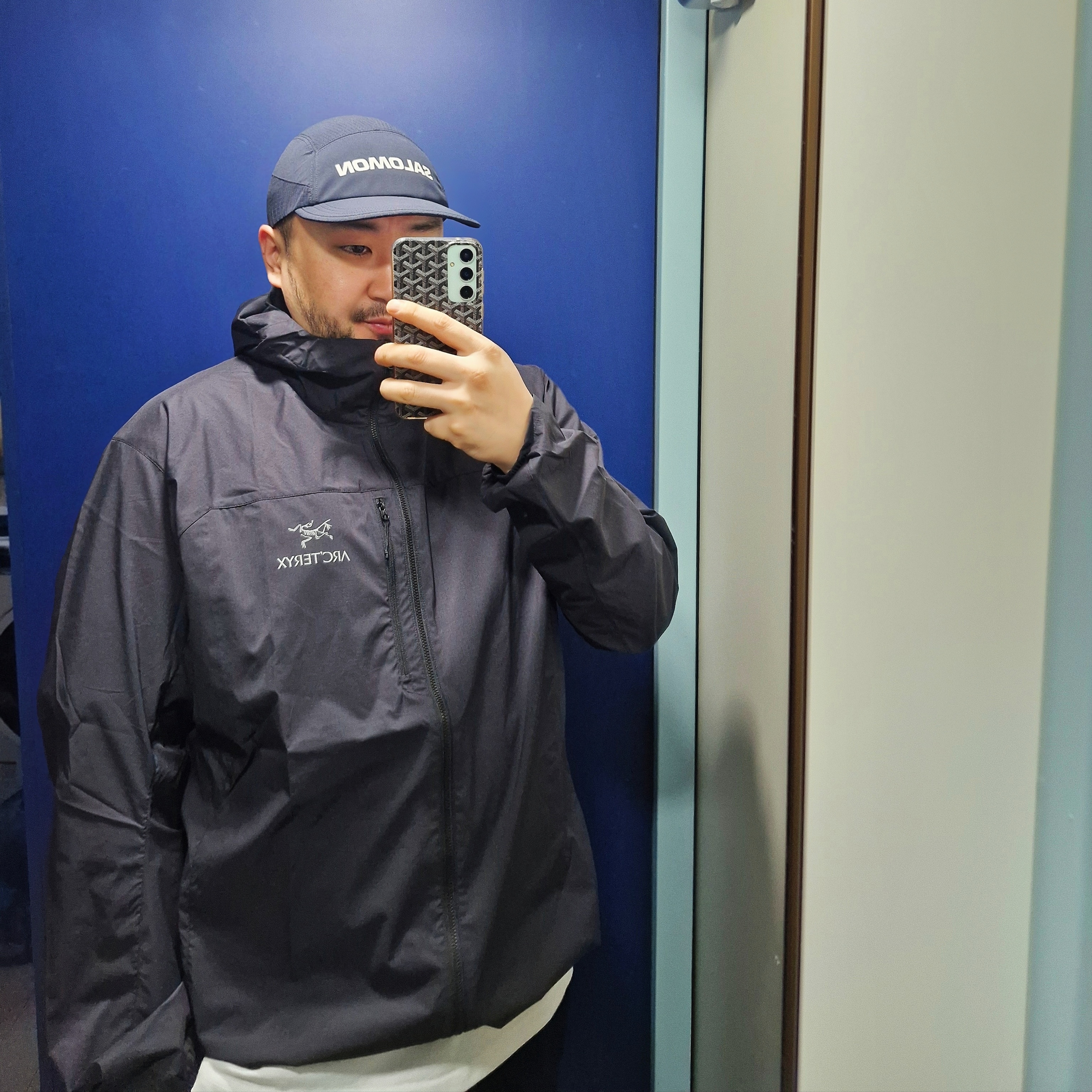 Arc'teryx Squamish Hoody Black 착용 스타일