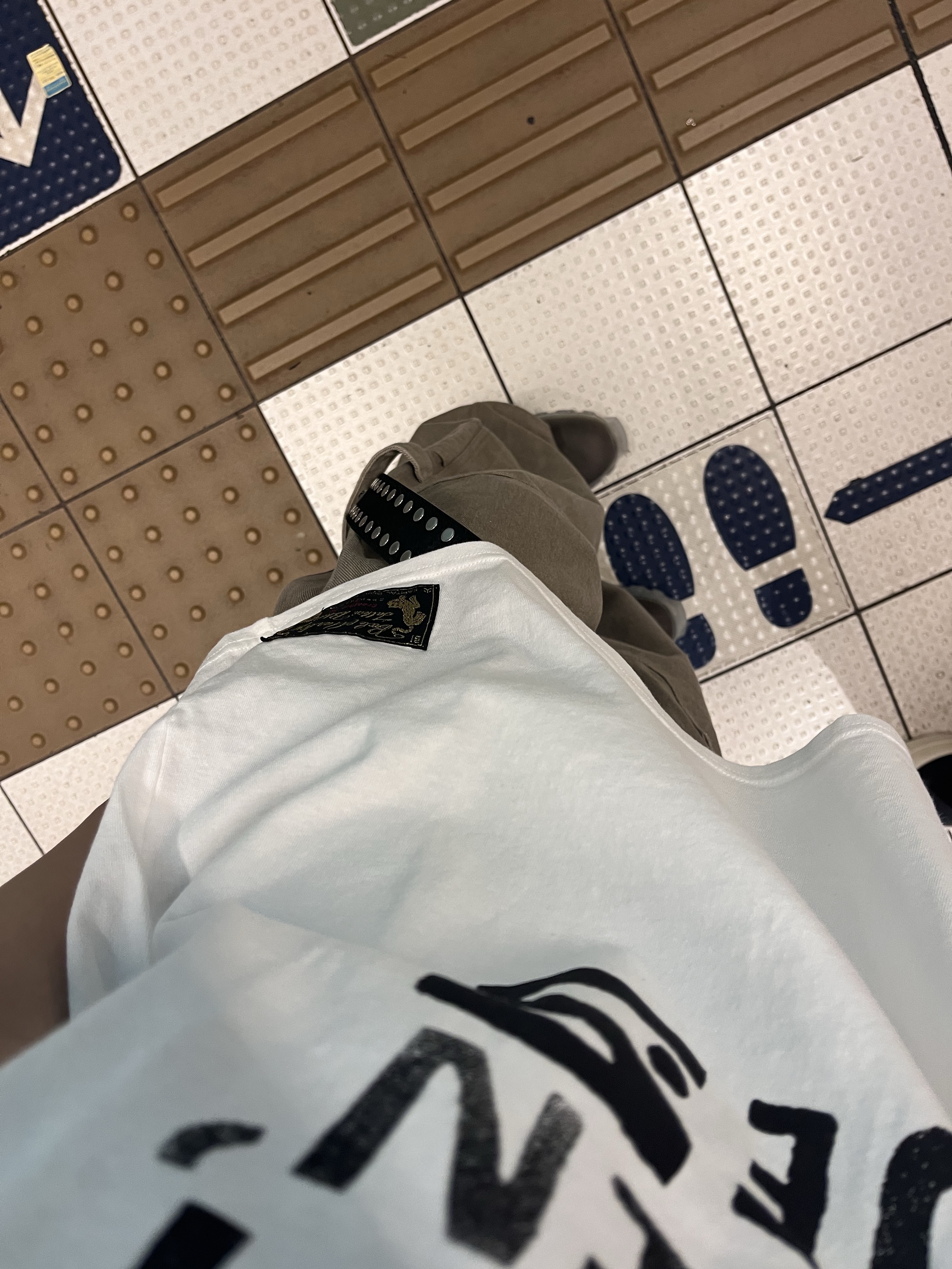 Cav Empt VS JDF7 T-Shirt White - 24SS, BAPE ABC Camo Apple Watch Band 41mm Green 착용 스타일 - 4