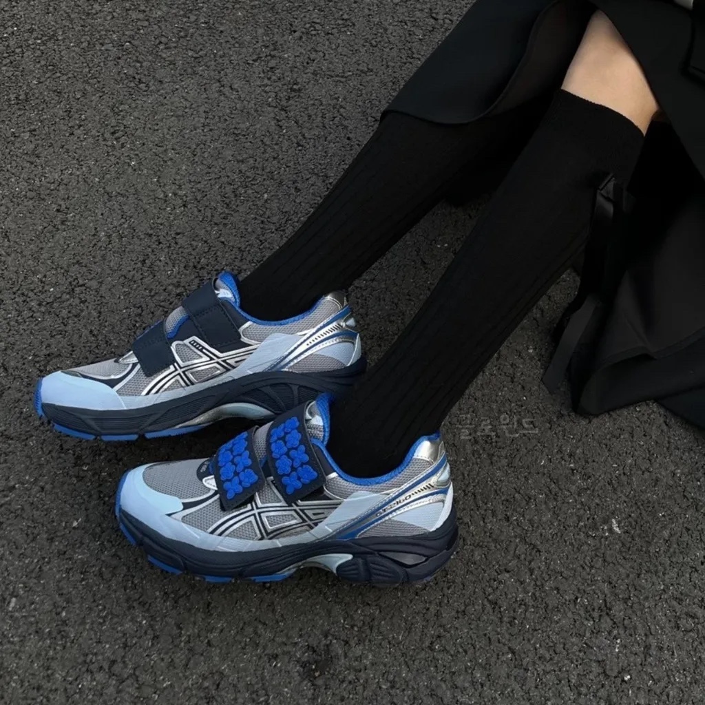 Asics x Cecilie Bahnsen GT-2160 Pure Silver Midnight 착용 스타일