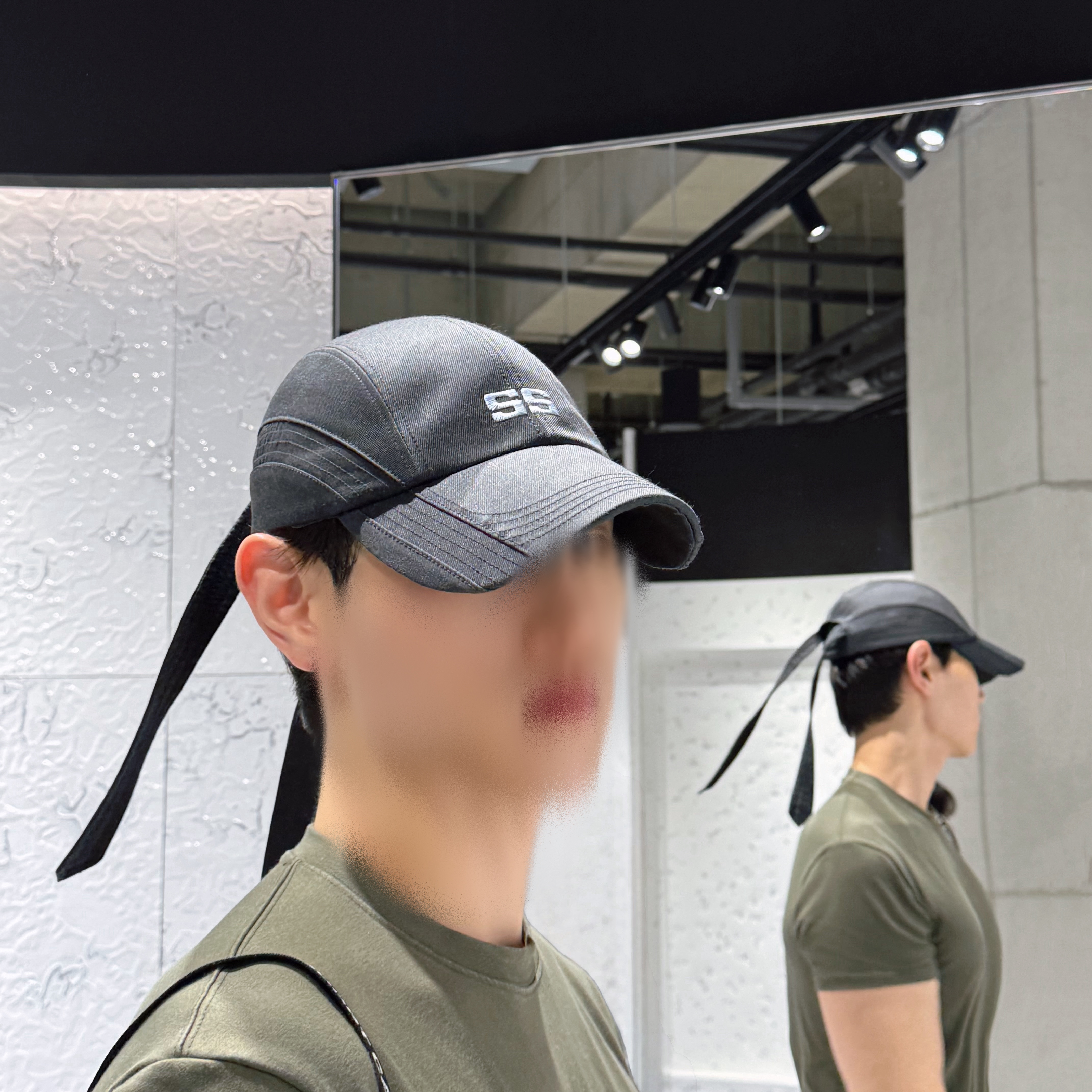 Atiissu Ponytail Cap Black 착용 스타일