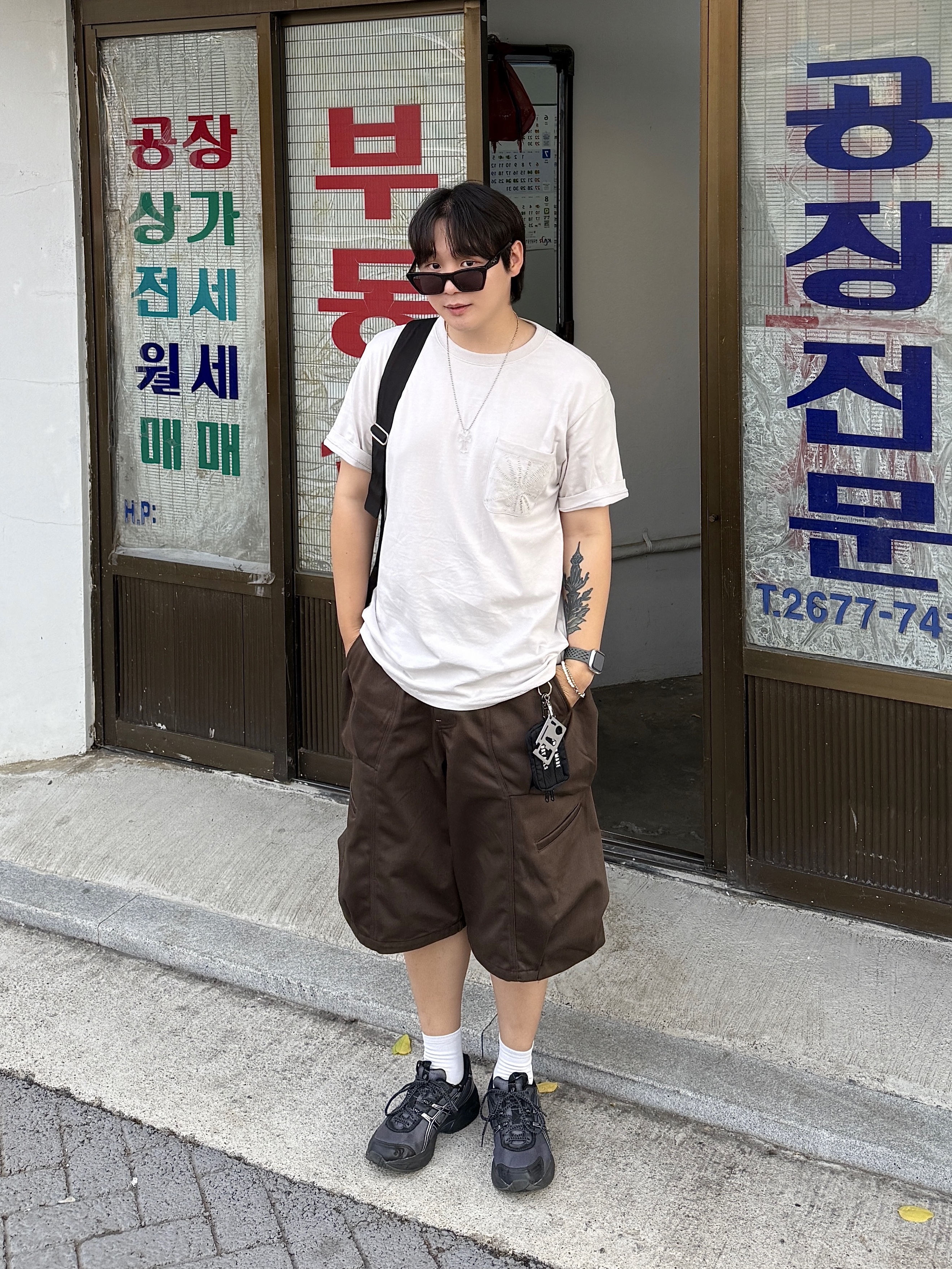 Kamien Goguma Bermuda Pants Olive Brown, Asics UB2-S Gel-1130 Asphalt Pure Silver 착용 스타일 - 2