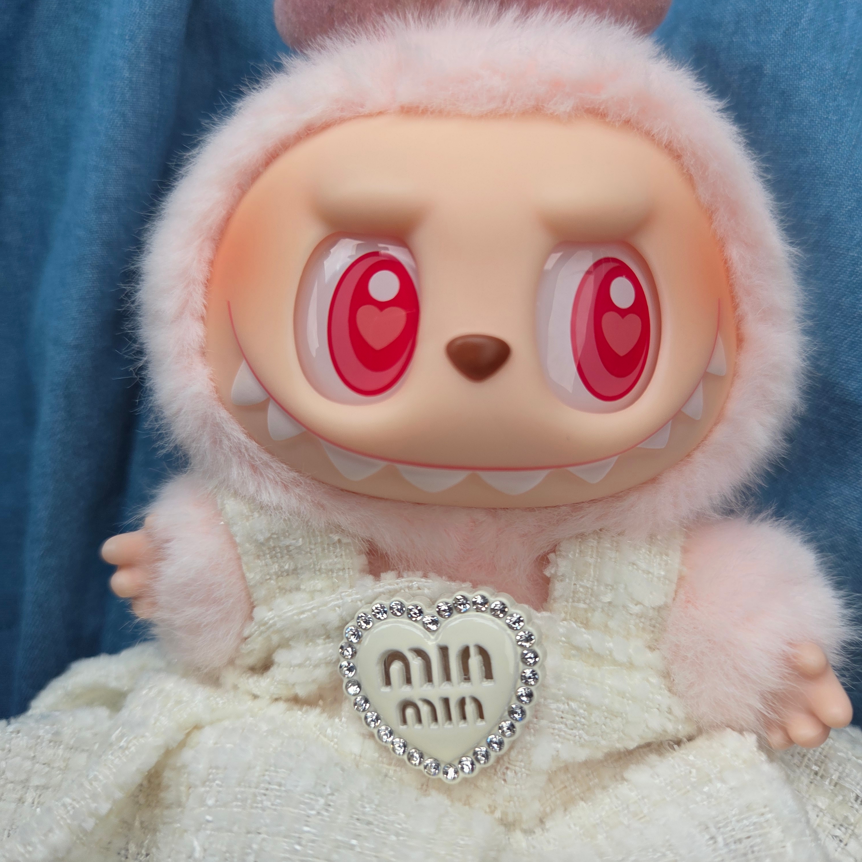 Pop Mart Labubu Let's Play Together Doll Series Dada Keyring (Opened Case) 착용 스타일
