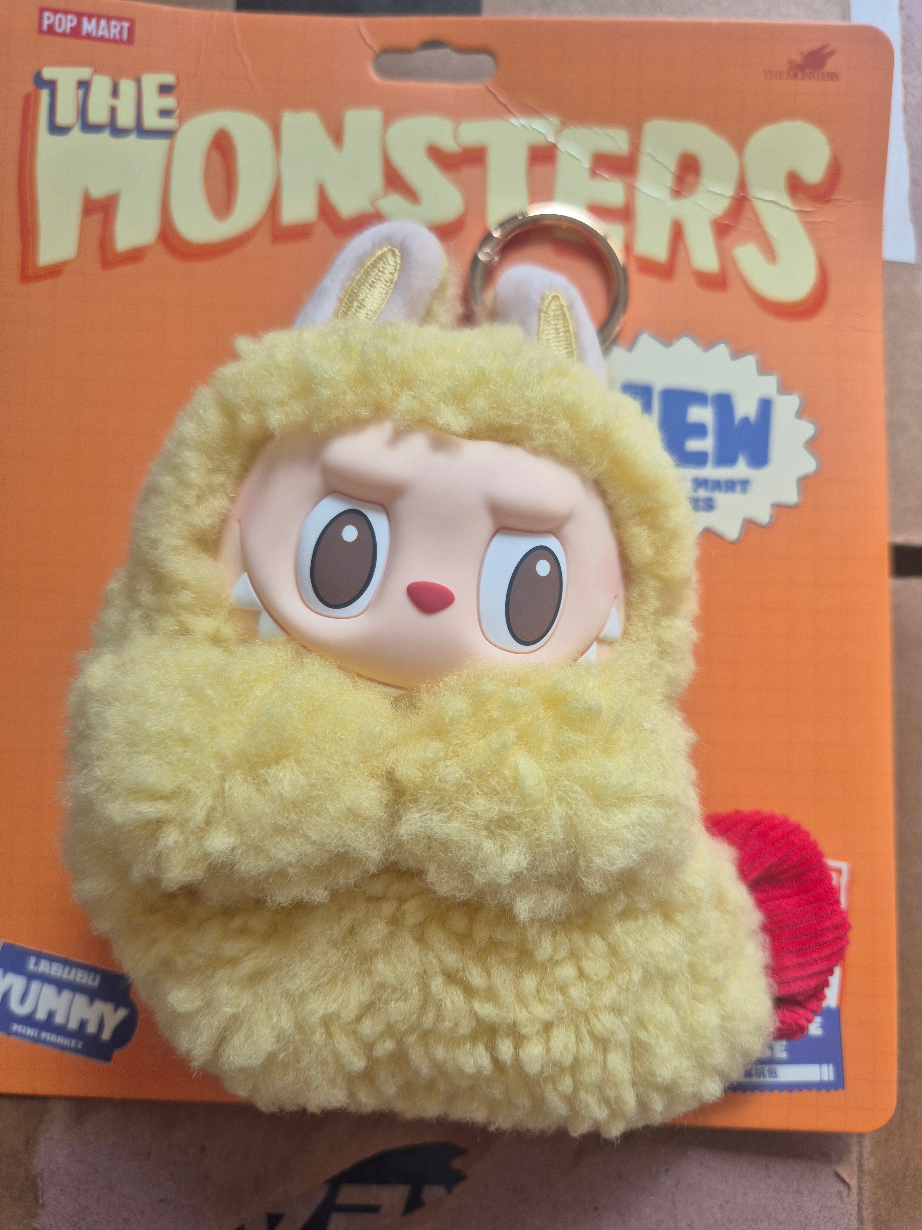 Pop Mart Labubu The Monsters Wacky Mart Series Earphone Case, YESEYESEE Y.E.S Carabiner Multi 착용 스타일 - 1