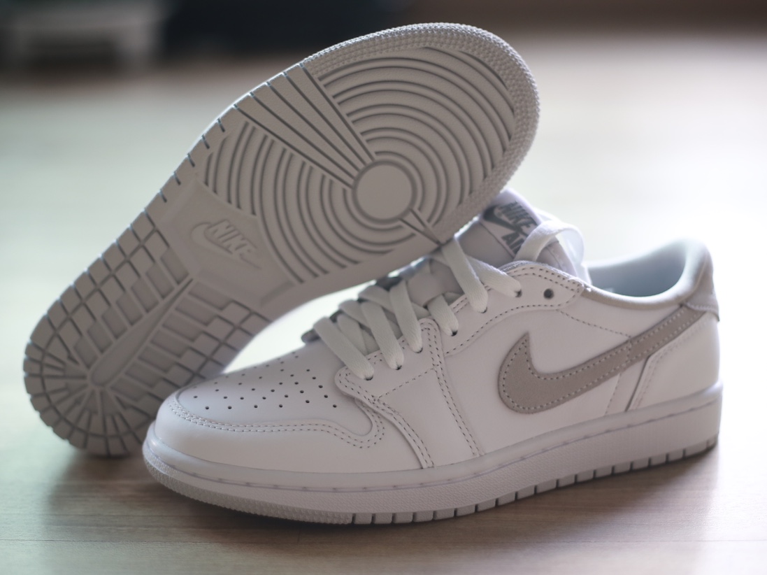 Jordan 1 Low OG Neutral Grey 착용 스타일