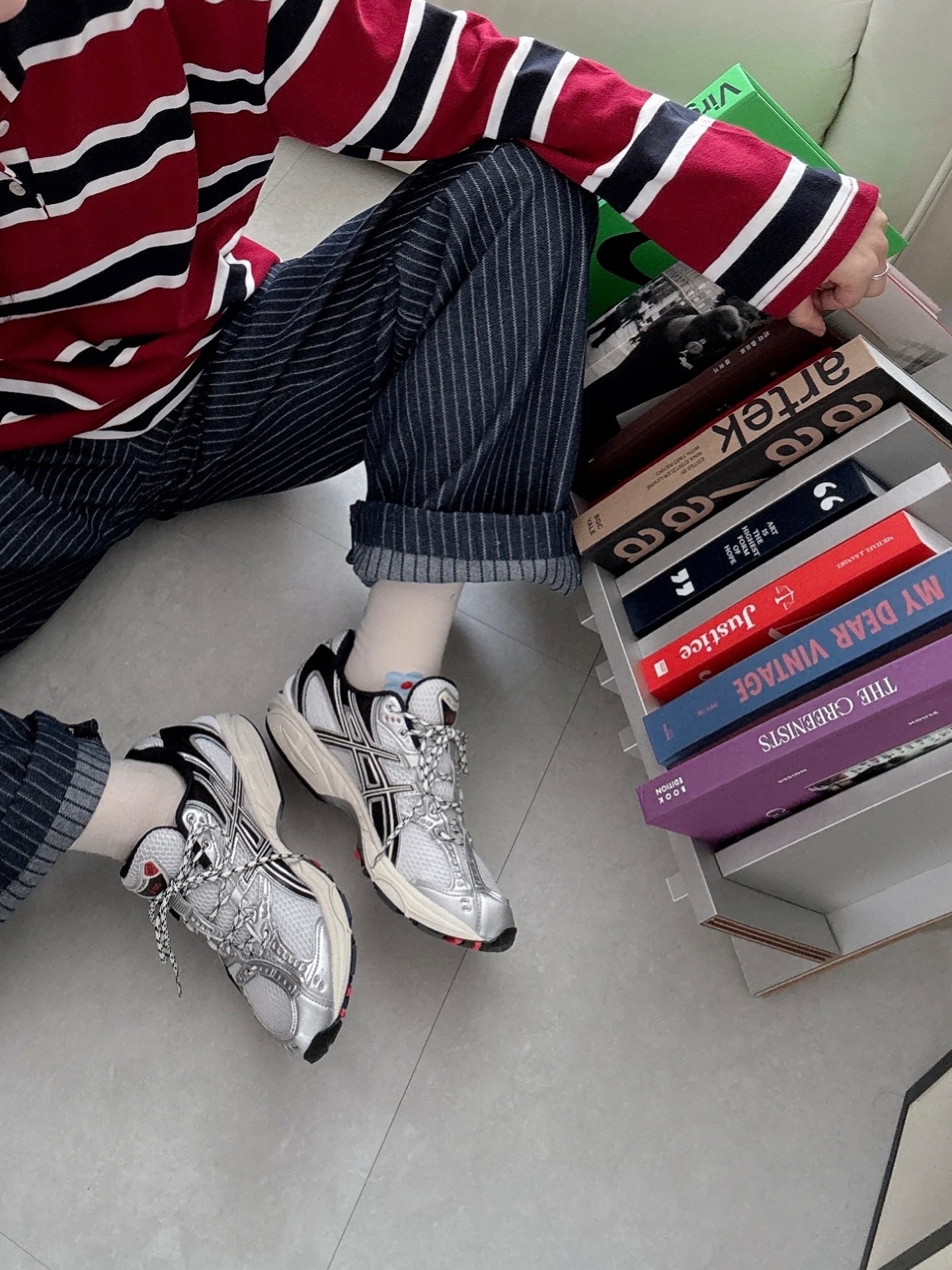 Asics Gel-Nimbus 10.1 White Black 착용 스타일 - 9