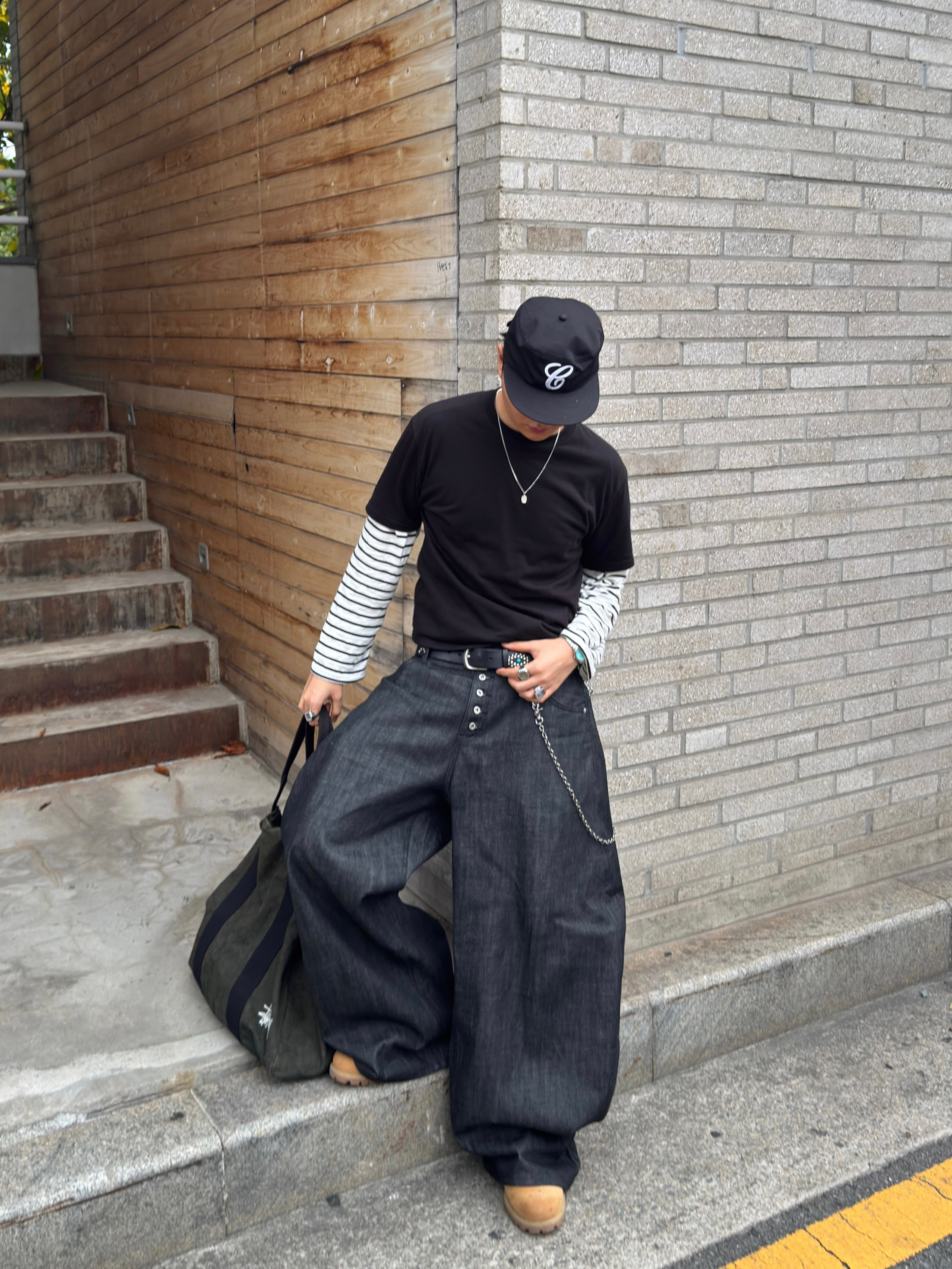 Stussy Canvas Flight Bag Washed Black, Timberland Premium 6 inch Waterproof Boot Wheat Nubuck - Wide 착용 스타일 - 1