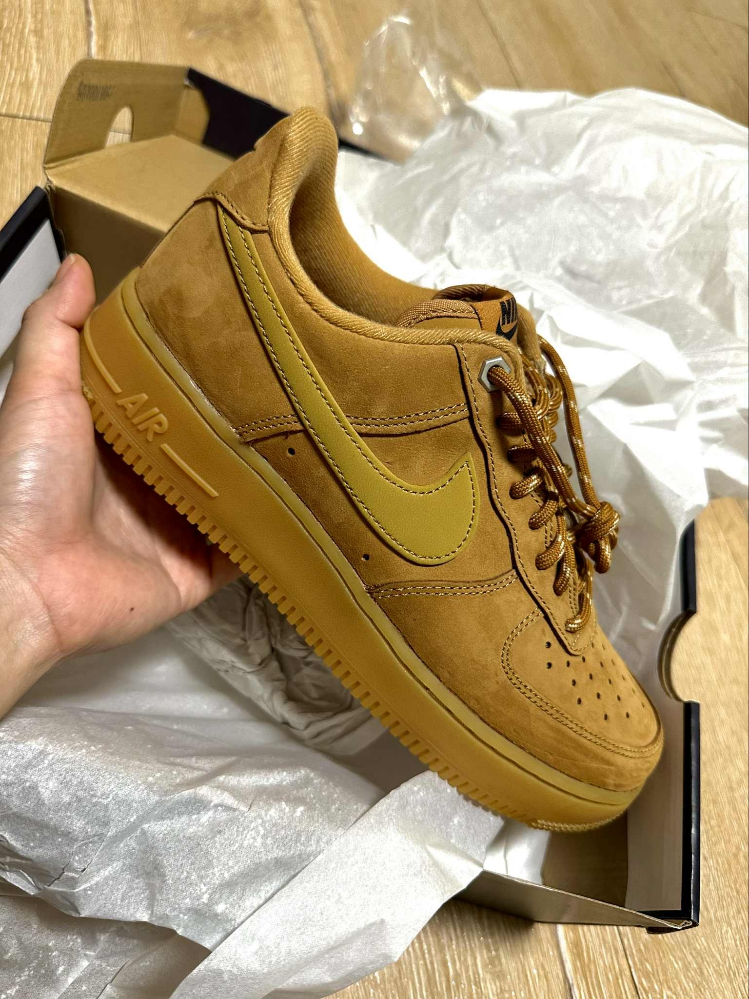 Nike Air Force 1 '07 WB Flax 착용 스타일 - 2