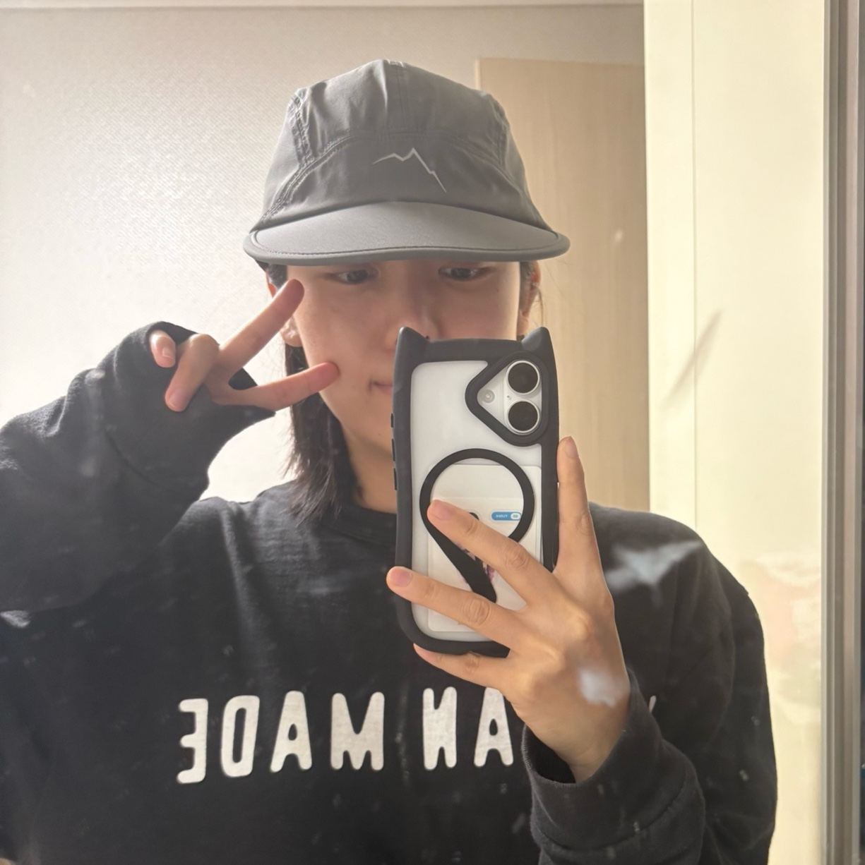 Human Made Graphic L/S T-Shirt Black 착용 스타일 - 2